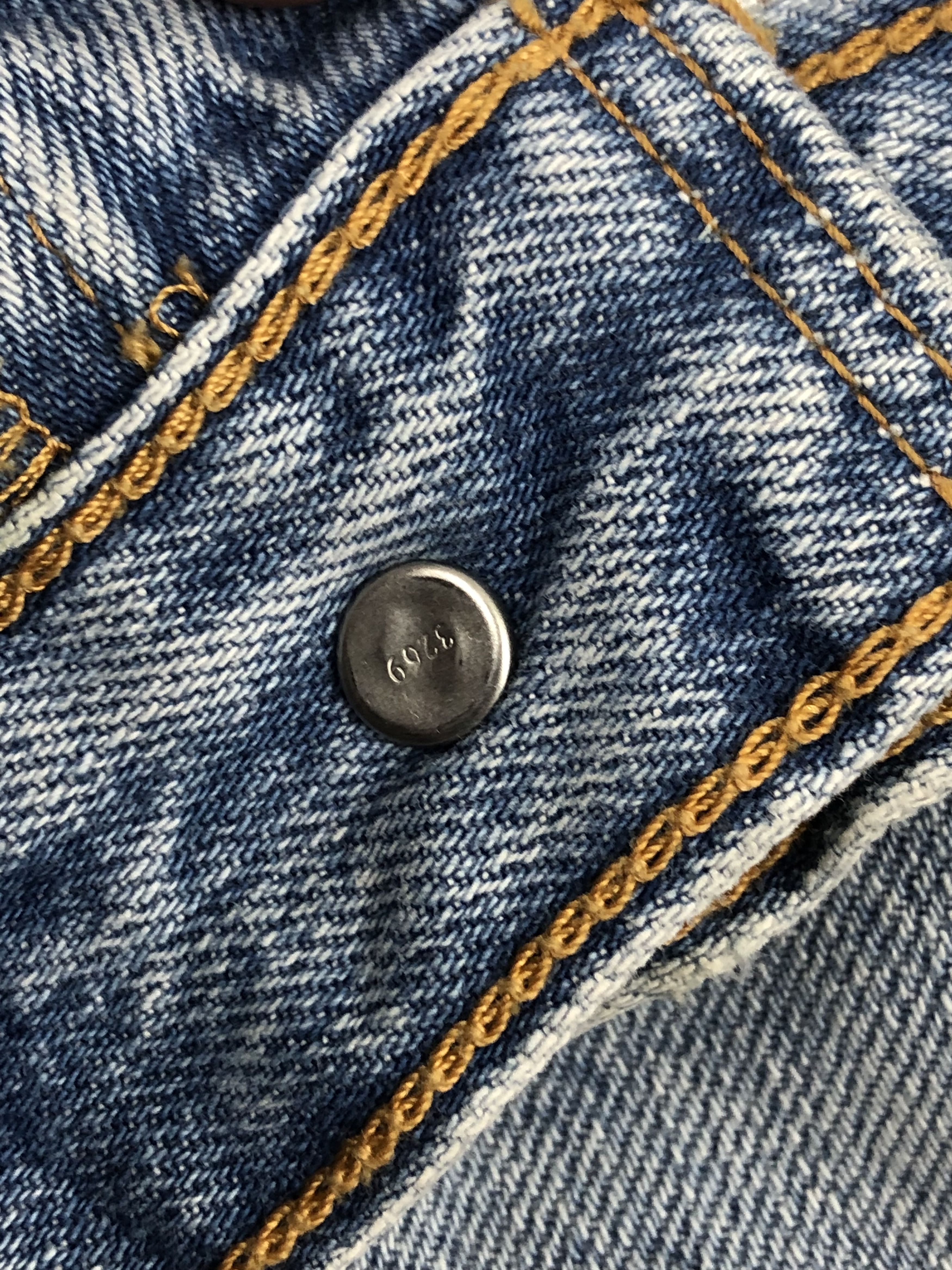 Levi's Vintage Levis 501 Light Wash Jeans DP1515 Size US 29 - 11 Thumbnail