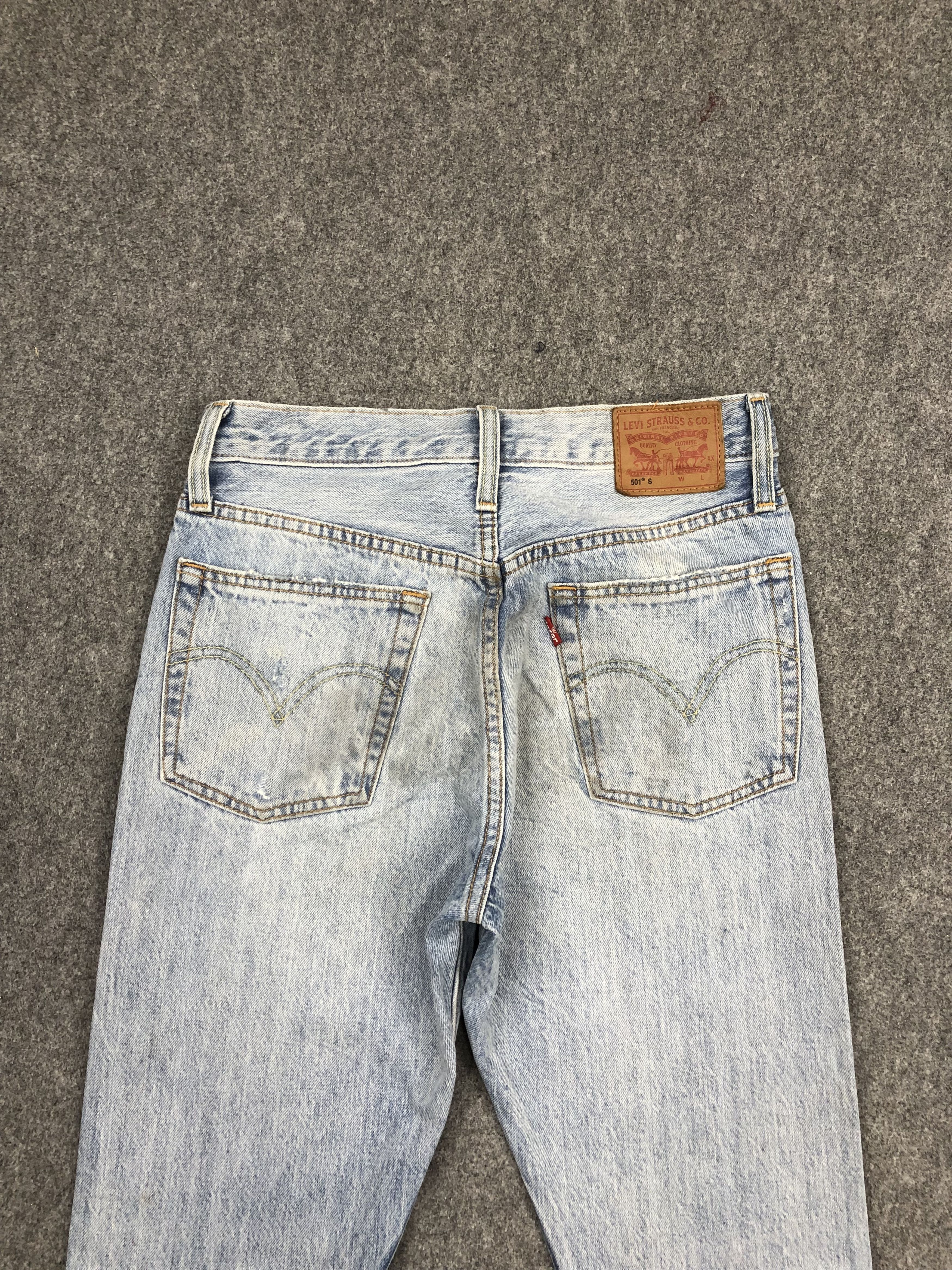 Levi's Vintage Levis 501 Light Wash Jeans DP1515 Size US 29 - 4 Thumbnail