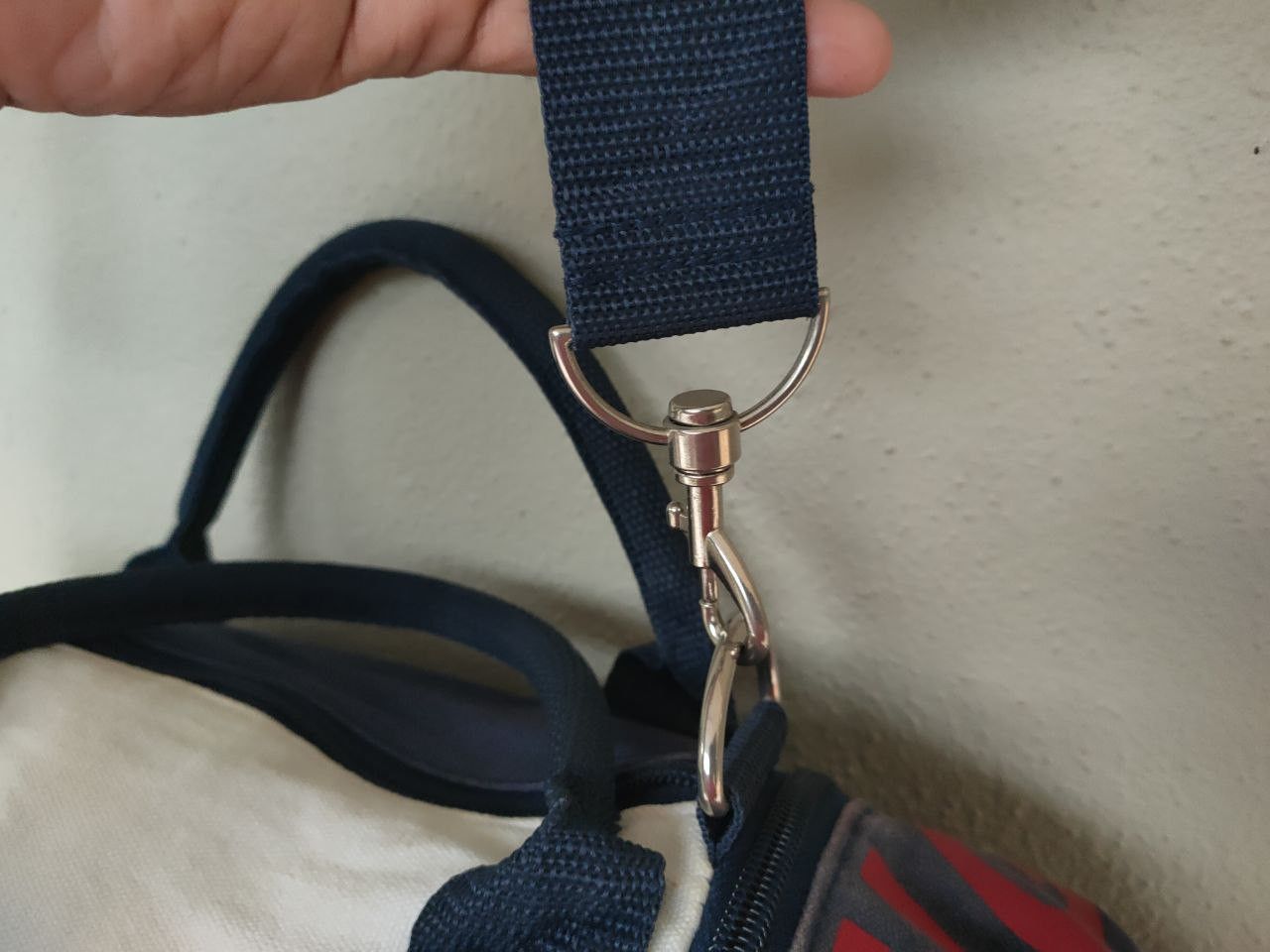 Tommy Hilfiger Tommy Hilfiger Gym Duffle Bag Size ONE SIZE - 6 Thumbnail