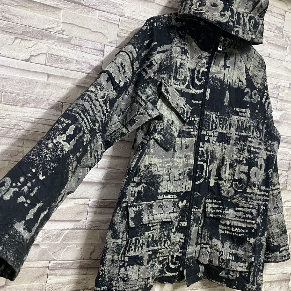BERNINGS SHO 🇯🇵BERNING SHO Newspaper Printed Jacket Size US L / EU 52-54 / 3 - 6 Thumbnail