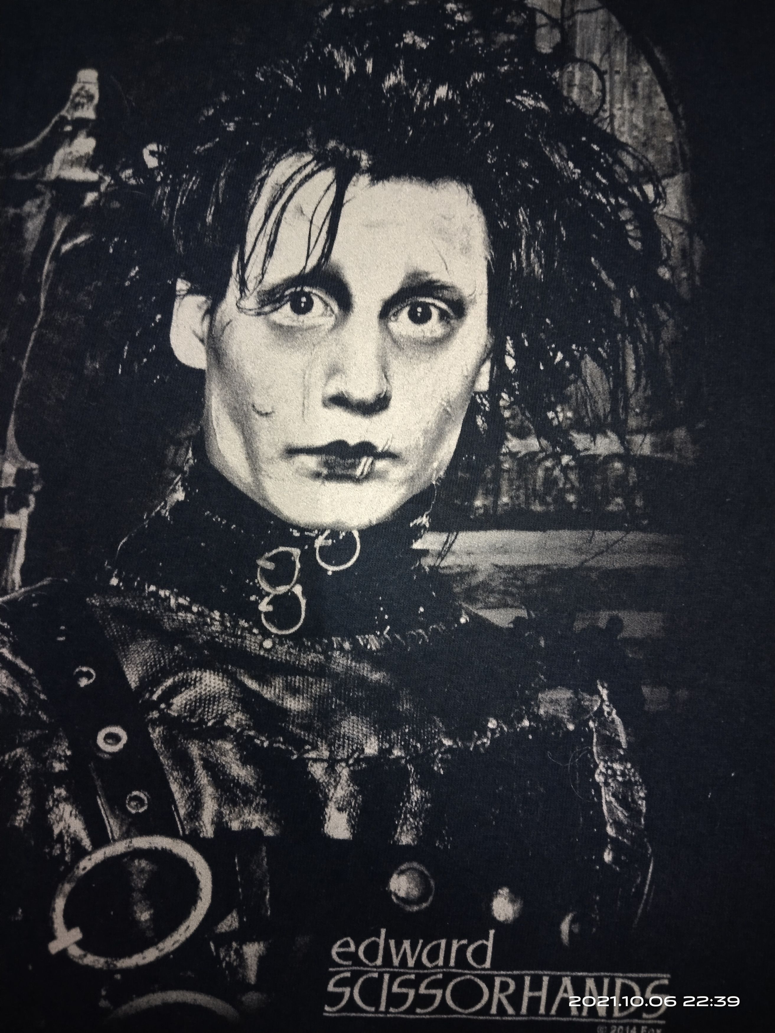 Other EDWARD SCISSORHANDS MOVIE SLEEVELESS SHIRT Size US S / EU 44-46 / 1 - 3 Thumbnail