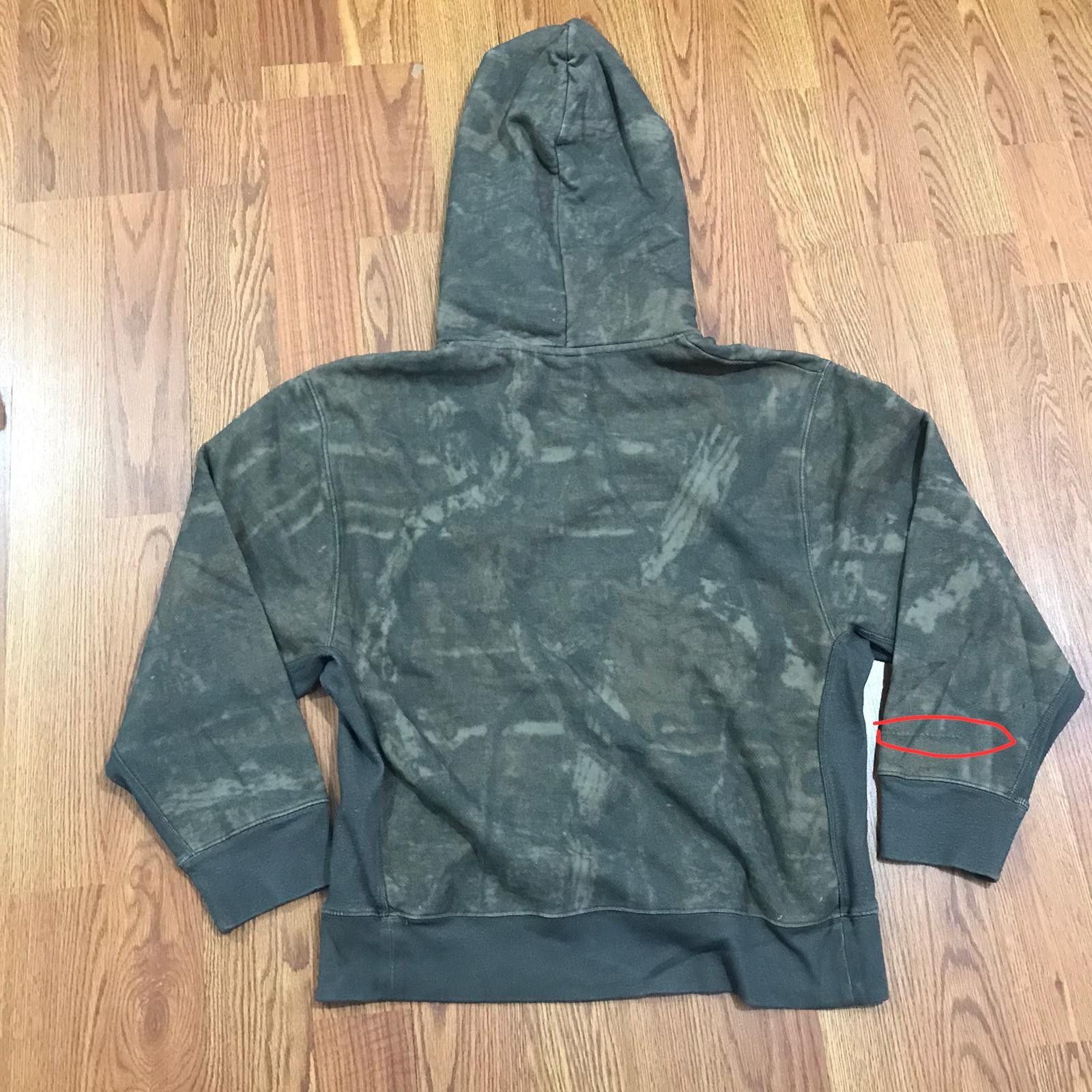 Yeezy Season 3 Camo Hoodie Size US M / EU 48-50 / 2 - 4 Thumbnail