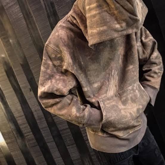 Yeezy Season 3 Camo Hoodie Size US M / EU 48-50 / 2 - 1 Thumbnail