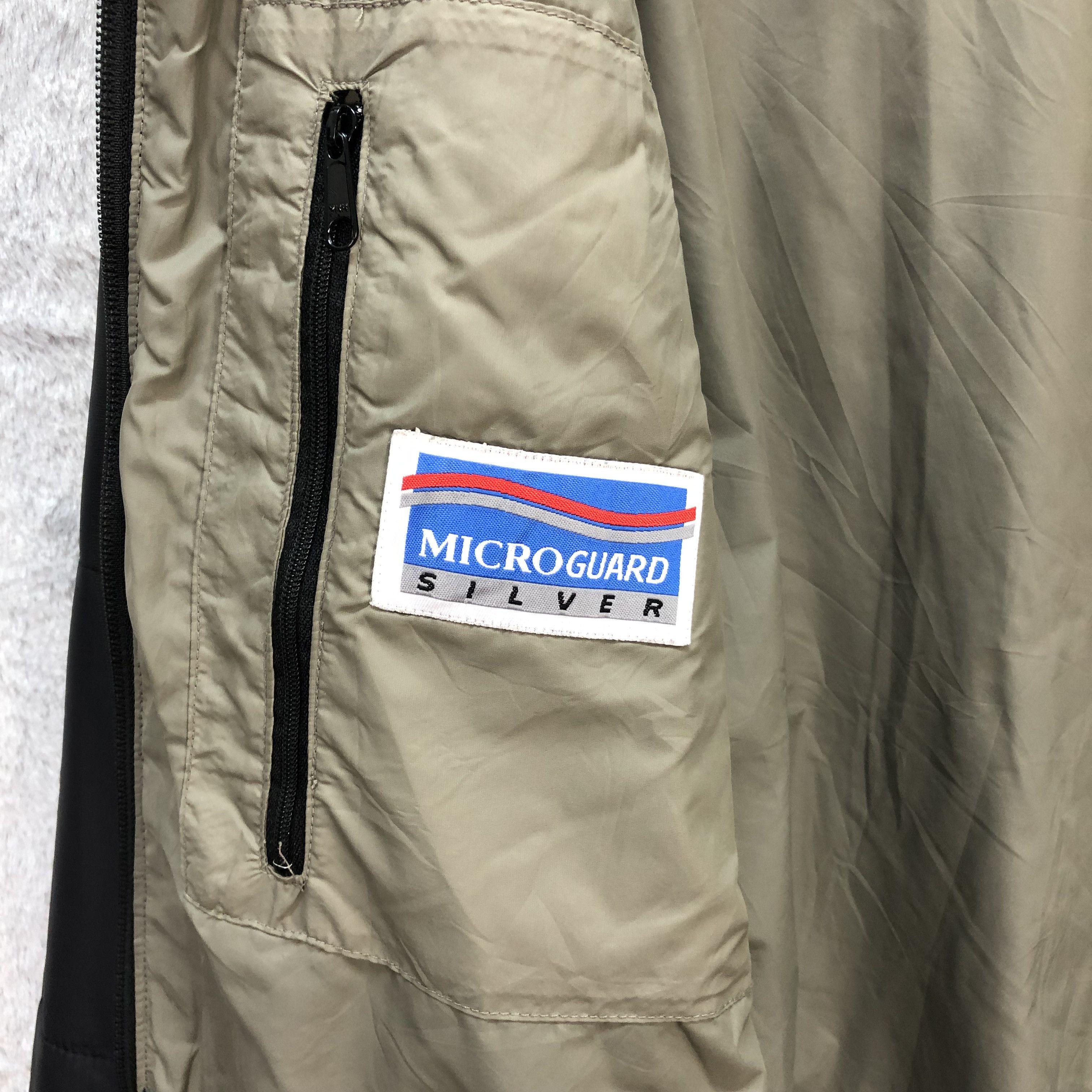 Jack Wolfskin JACK WOLFSKINS MICROGUARD SILVER PUFFER JACKET #5812-208 Size US M / EU 48-50 / 2 - 10 Thumbnail