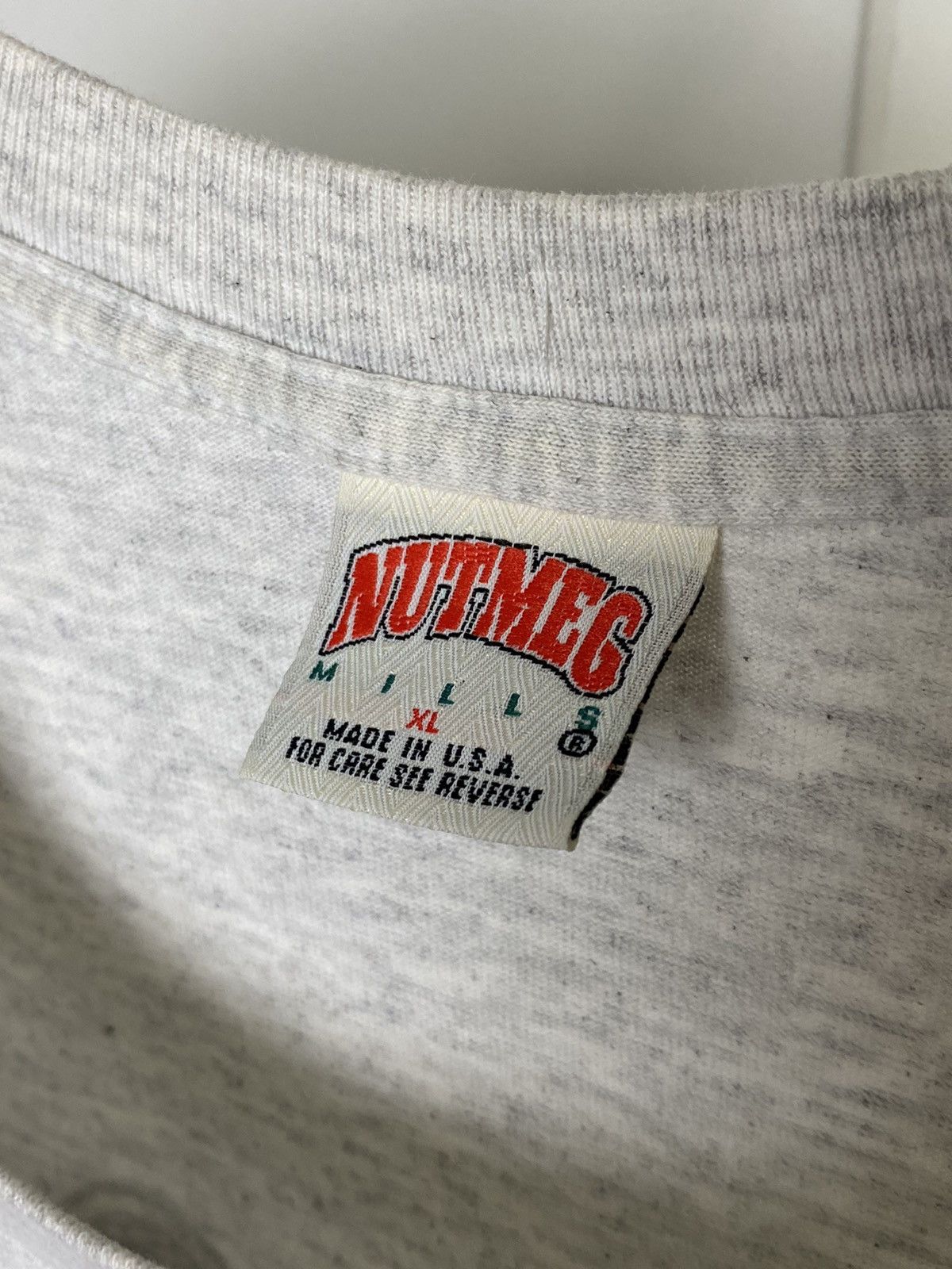 NBA Shaquille O Neal vintage Graphic T Shirt Nutmeg Made in USA Size US XL / EU 56 / 4 - 5 Thumbnail