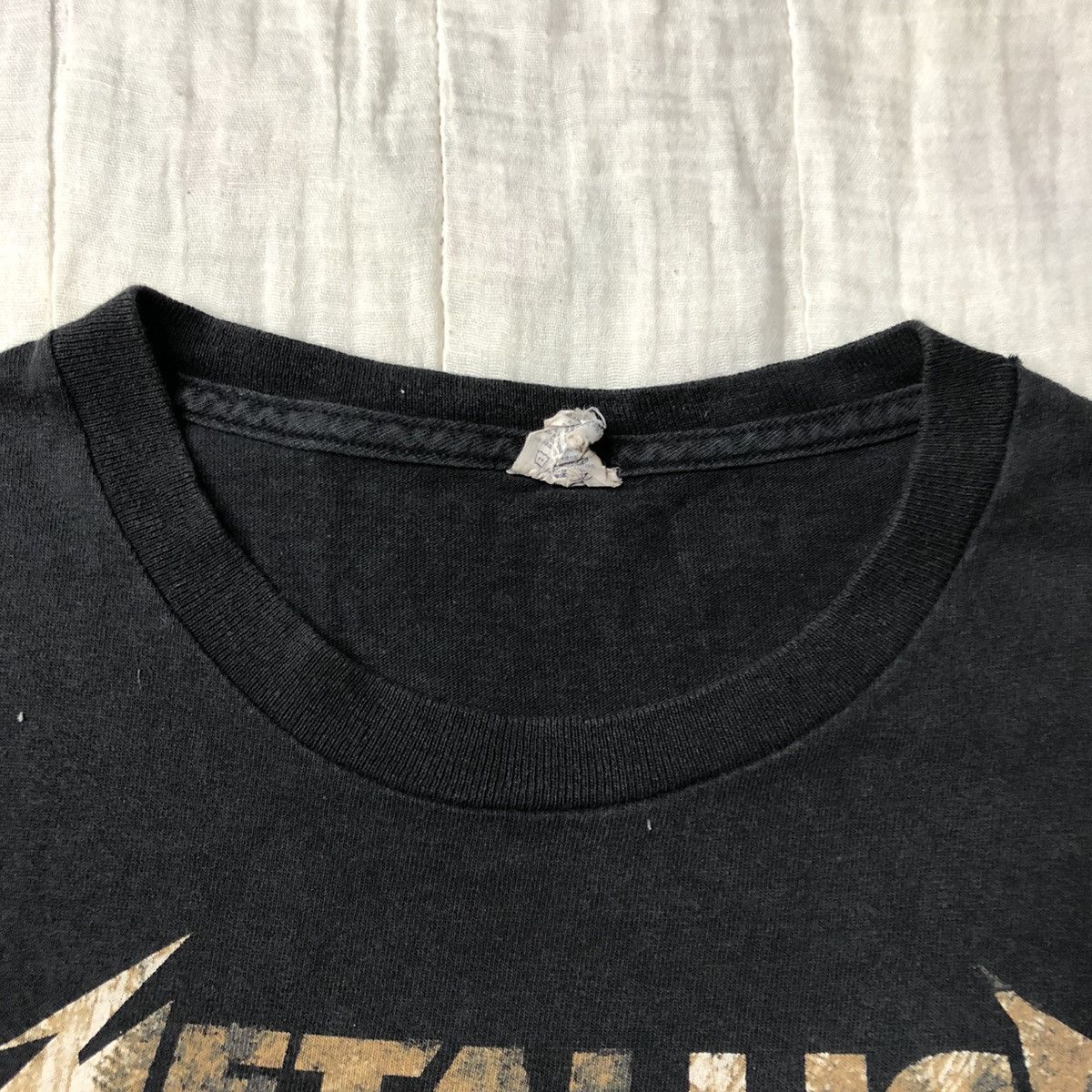 Band Tees Metallica World Magnetic Tour T Shirt Size US L / EU 52-54 / 3 - 6 Thumbnail