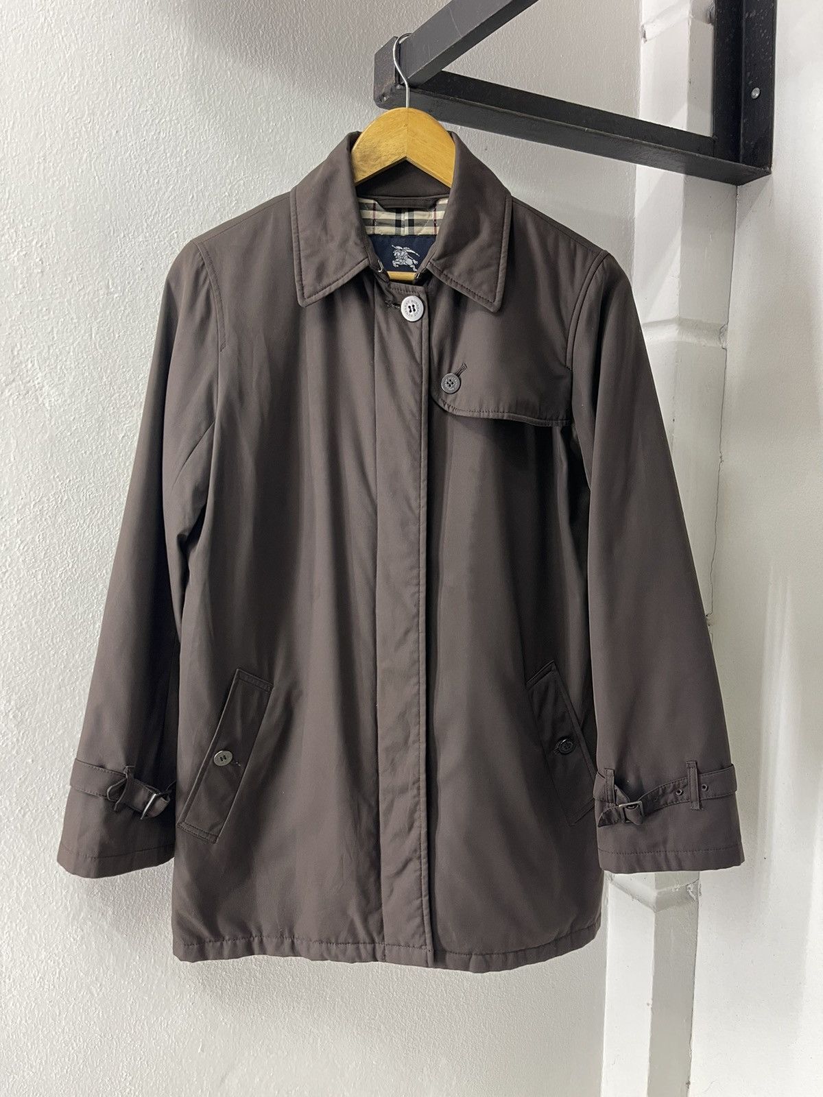 Burberry BURBERRY LONDON LIGHT JACKET (size 38) Size US M / EU 48-50 / 2 - 3 Thumbnail