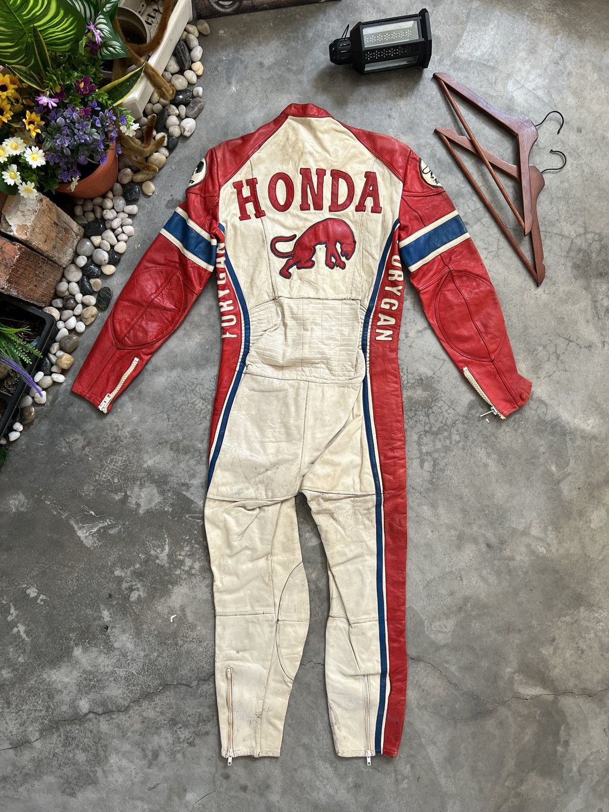 Leather × Vintage Vintage 🖤 Honda Furygan Fully Leather Racing Overalls Size US 32 / EU 48 - 1 Thumbnail