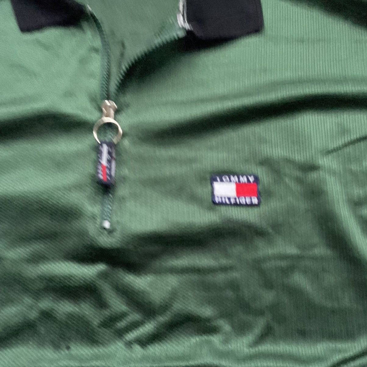 Tommy Hilfiger Vintage 90s Y2K Tommy Hilfiger Patch Green Jersey Shirt rare Size US XXL / EU 58 / 5 - 3 Thumbnail