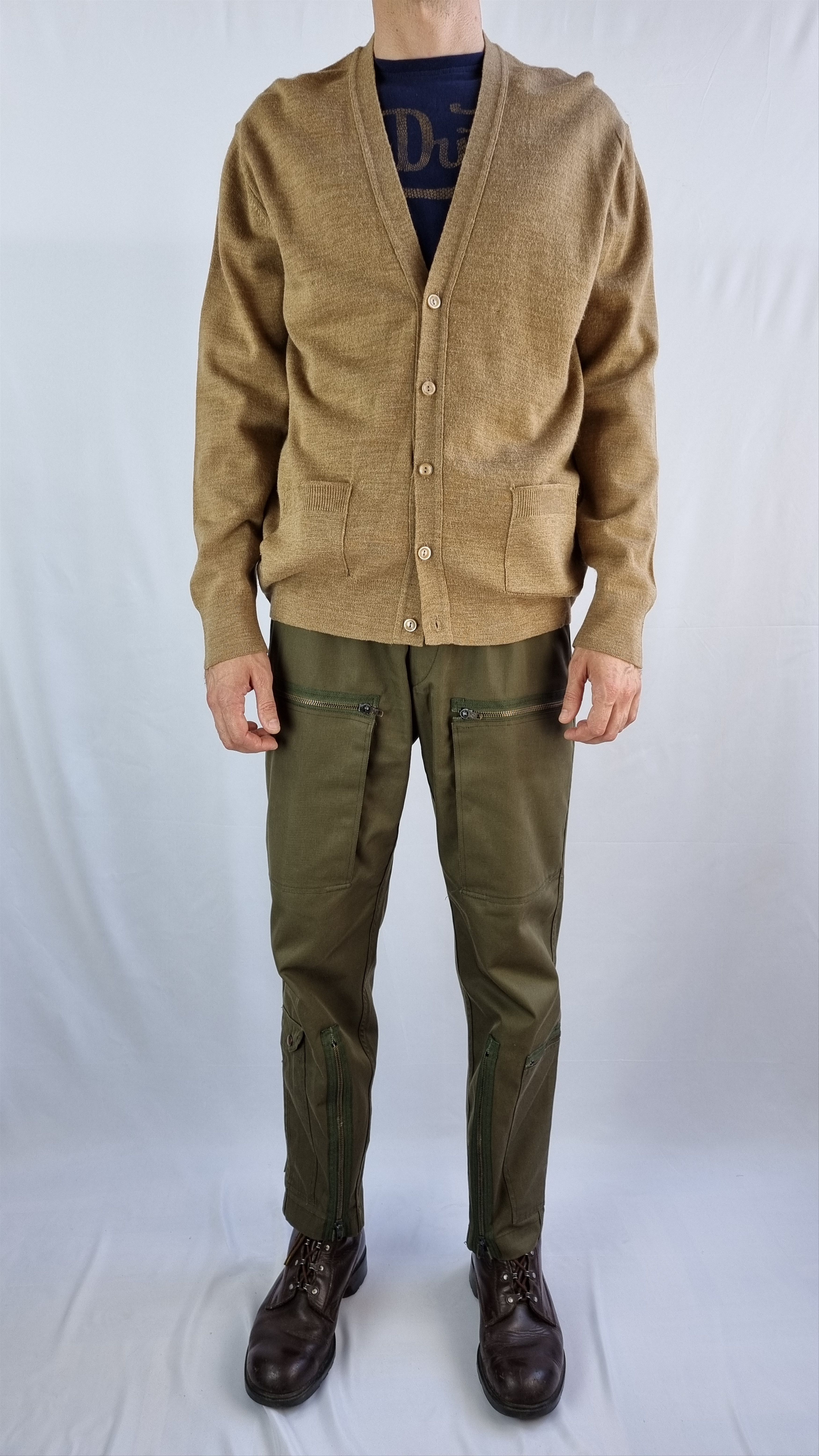 Le Laboureur × Vetra 60 Marquee Déposée France Fram Vintage Wool Cardigan Size US M / EU 48-50 / 2 - 5 Thumbnail