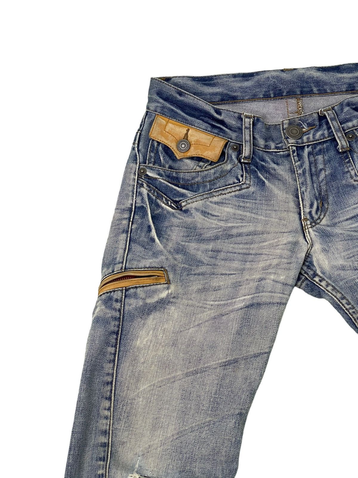 Japanese Brand Flare Jeans Rattletrap Distress Curv Leg Low Rise 2🟦1 Size US 29 - 8 Thumbnail