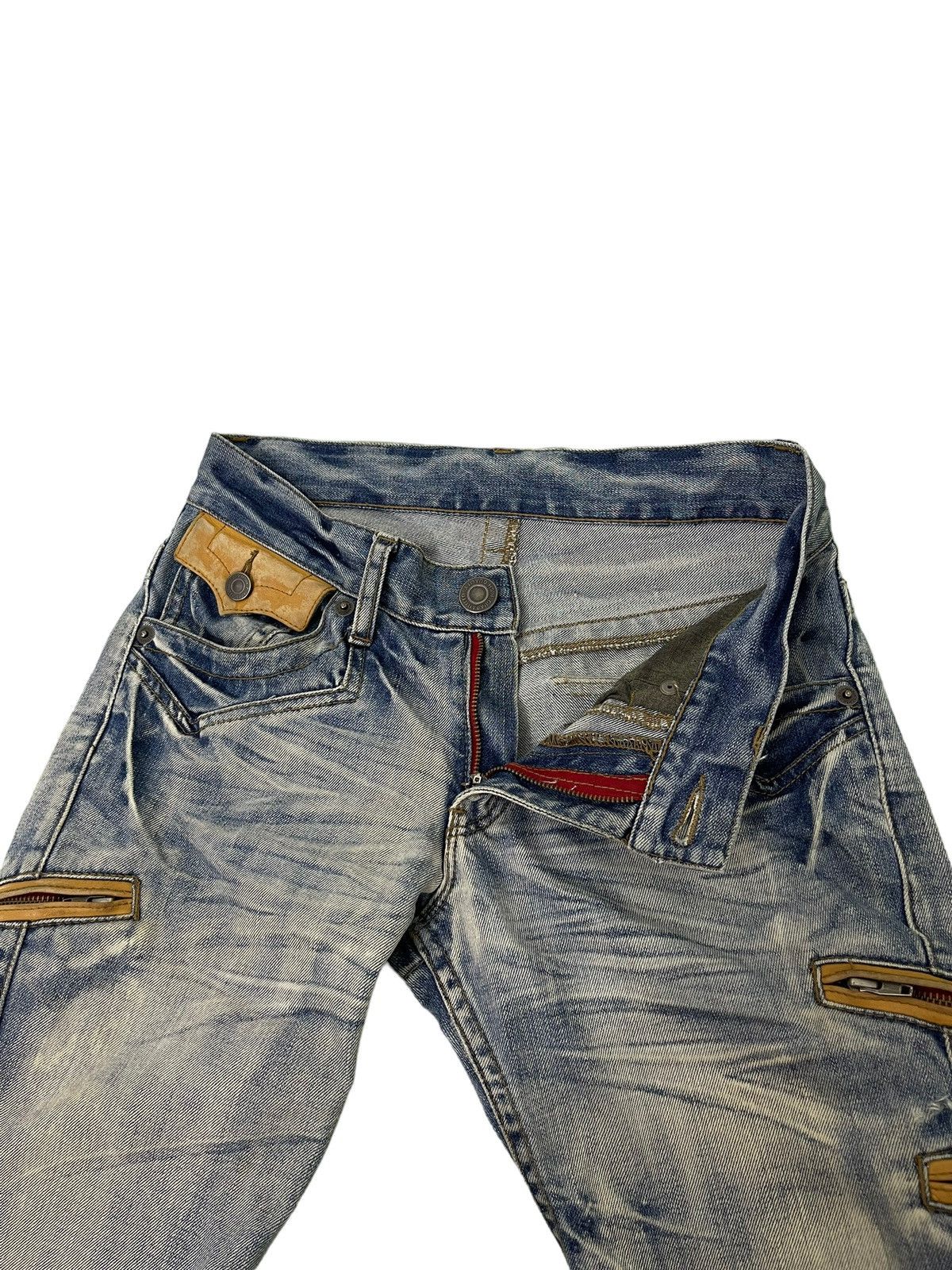 Japanese Brand Flare Jeans Rattletrap Distress Curv Leg Low Rise 2🟦1 Size US 29 - 12 Thumbnail