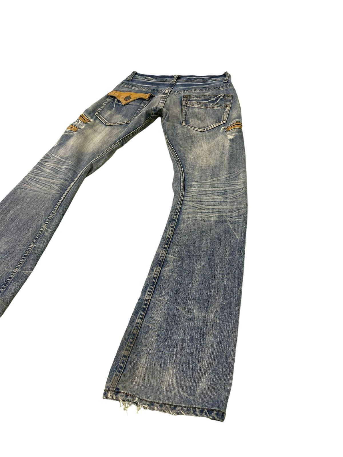 Japanese Brand Flare Jeans Rattletrap Distress Curv Leg Low Rise 2🟦1 Size US 29 - 15 Thumbnail