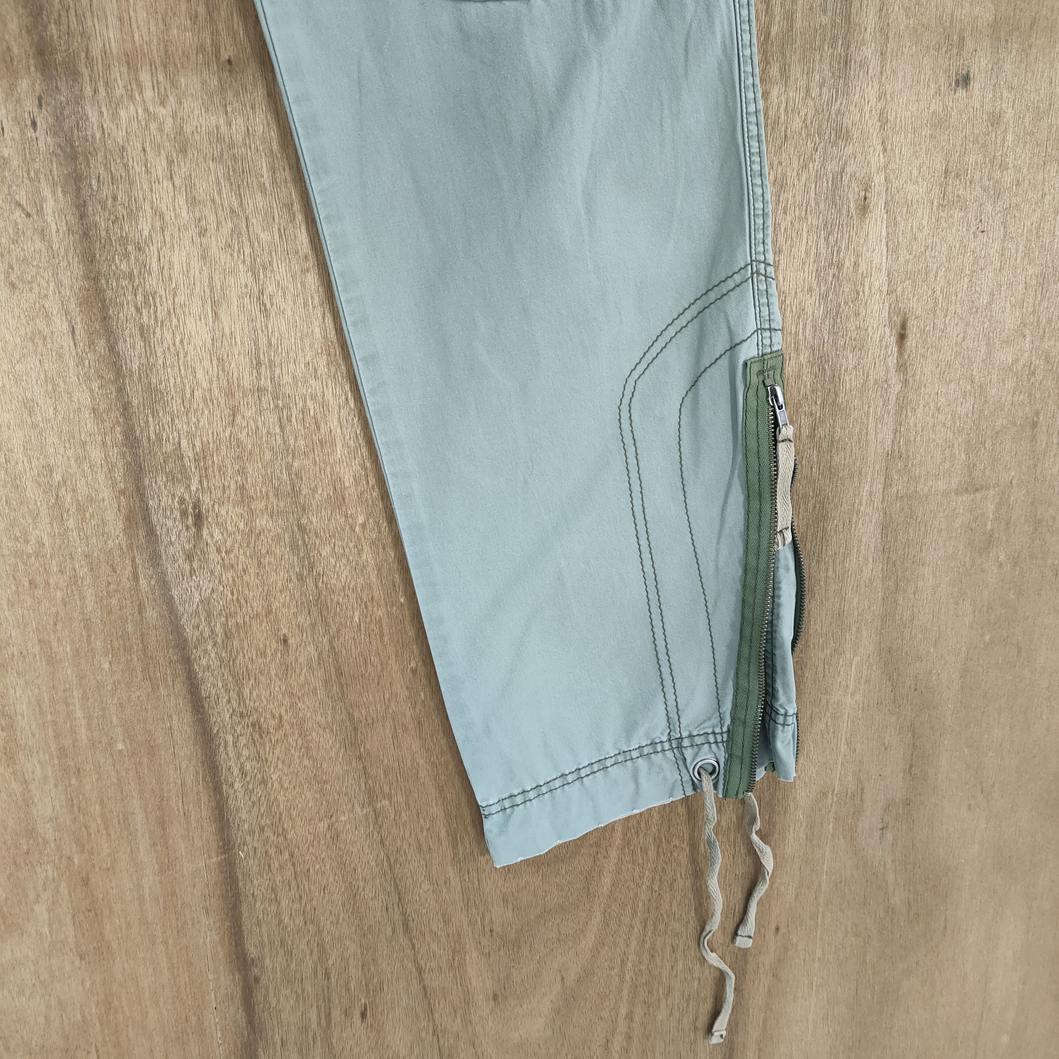 Abercrombie & Fitch A&F MULTIPOCKET FADED WOMAN CARGO PANTS Size US 30 / EU 46 - 7 Thumbnail