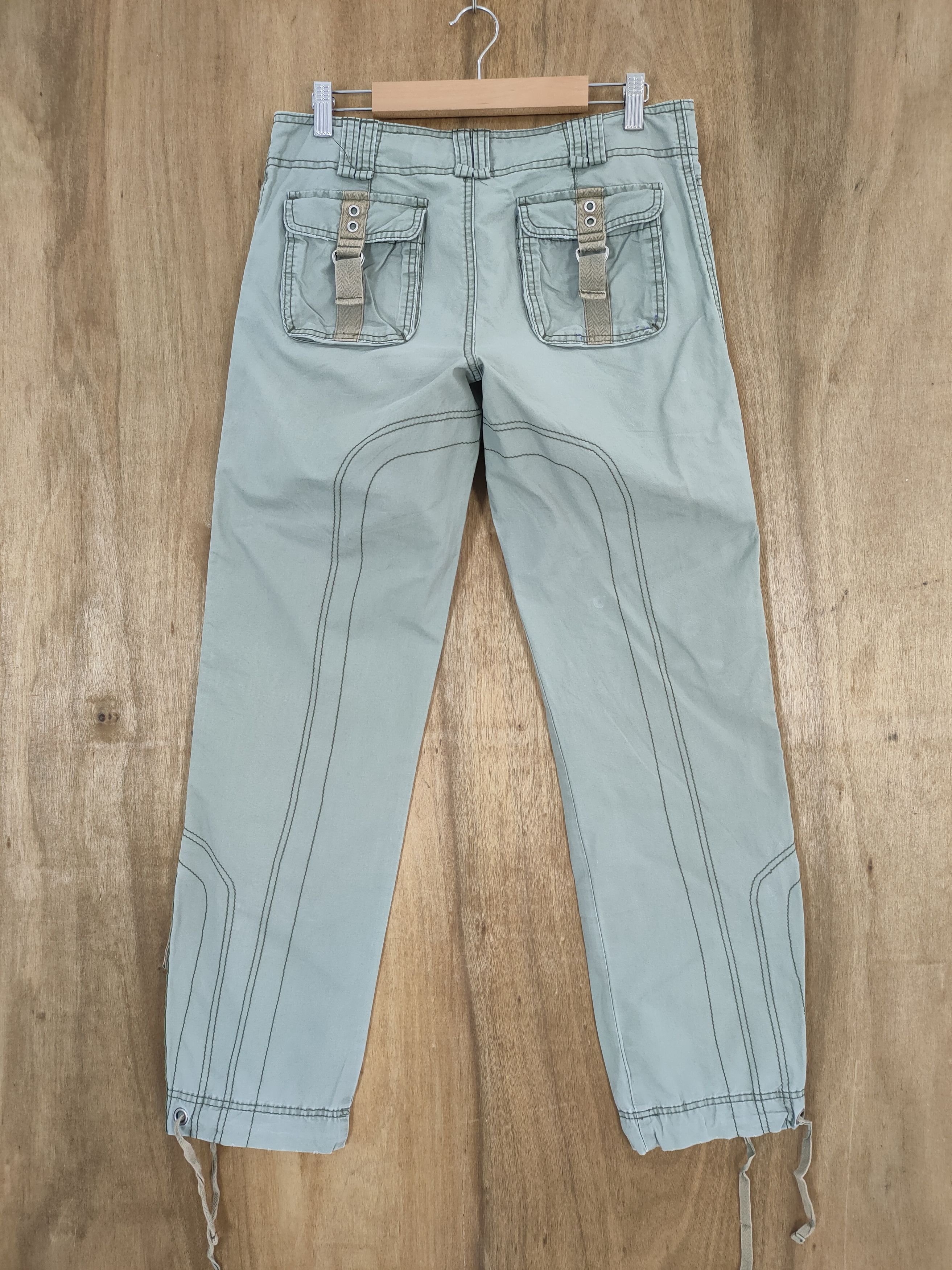 Abercrombie & Fitch A&F MULTIPOCKET FADED WOMAN CARGO PANTS Size US 30 / EU 46 - 2 Thumbnail