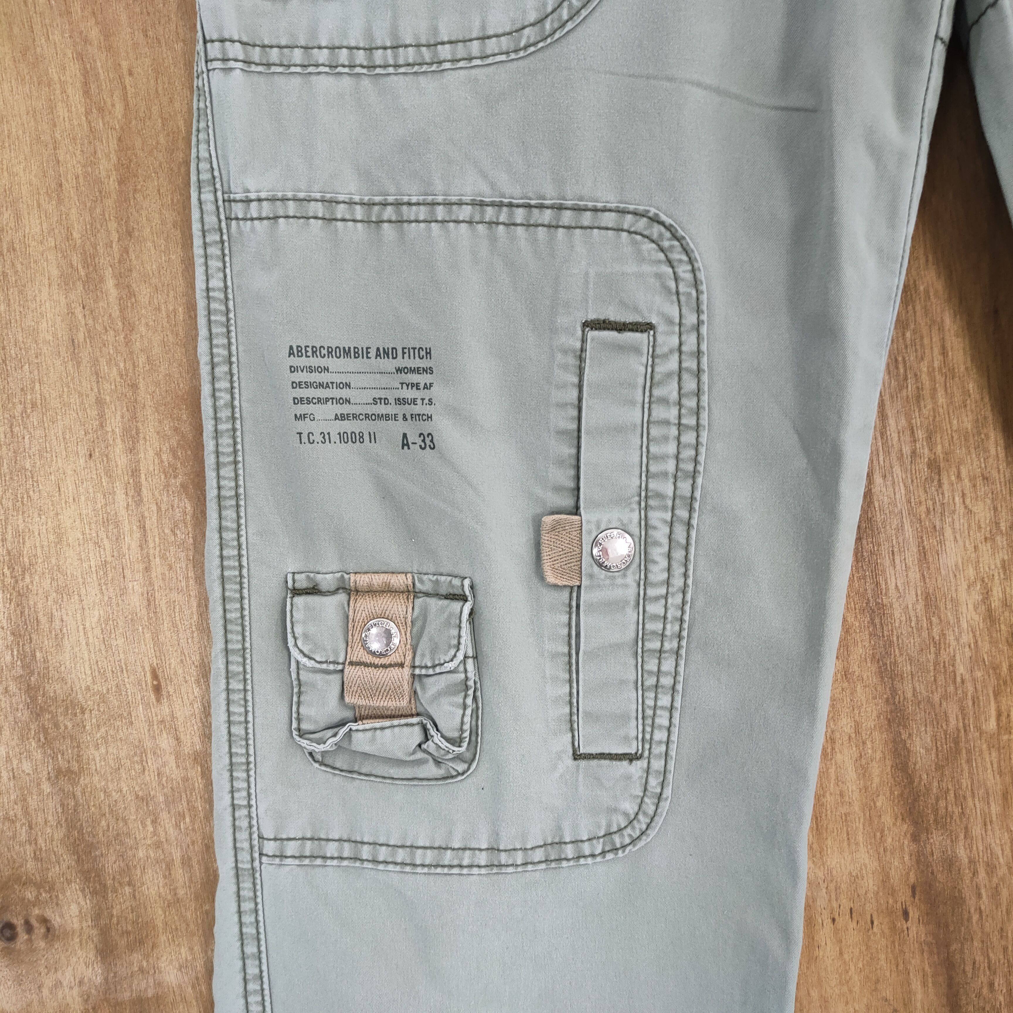 Abercrombie & Fitch A&F MULTIPOCKET FADED WOMAN CARGO PANTS Size US 30 / EU 46 - 9 Thumbnail
