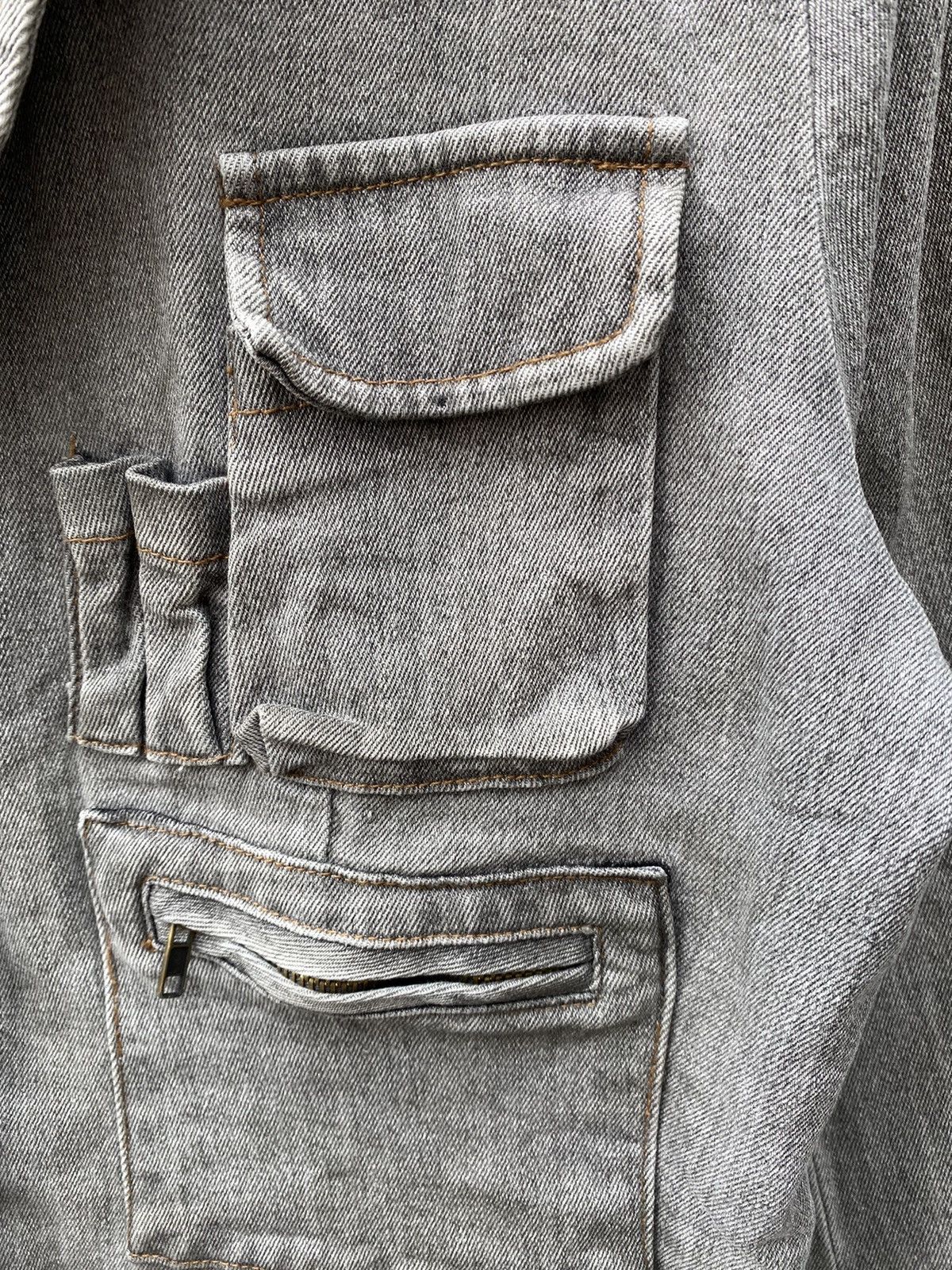 Japanese Brand SUN FADDED MULTI POCKET DENIM JACKET DISTRESSED FADDED GREY Size US S / EU 44-46 / 1 - 9 Thumbnail