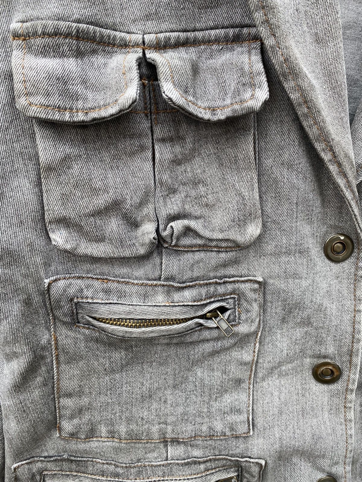 Japanese Brand SUN FADDED MULTI POCKET DENIM JACKET DISTRESSED FADDED GREY Size US S / EU 44-46 / 1 - 8 Thumbnail