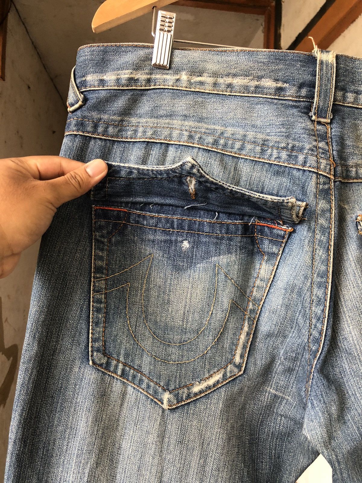 Japanese Brand Vintage True Religion Embroidery Logo Loose Fit Denim Size US 38 / EU 54 - 7 Thumbnail