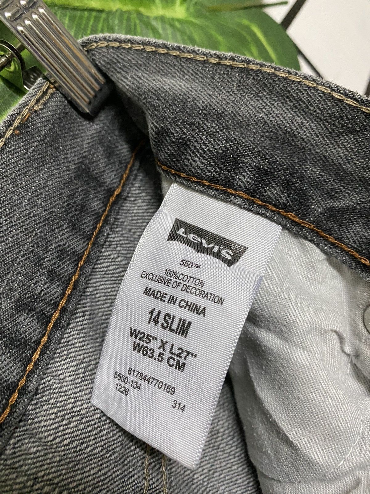 Levi's Vintage LEVIS 559 Relaxed Low Rise Jeans -L6 Size US 26 / EU 42 - 16 Thumbnail