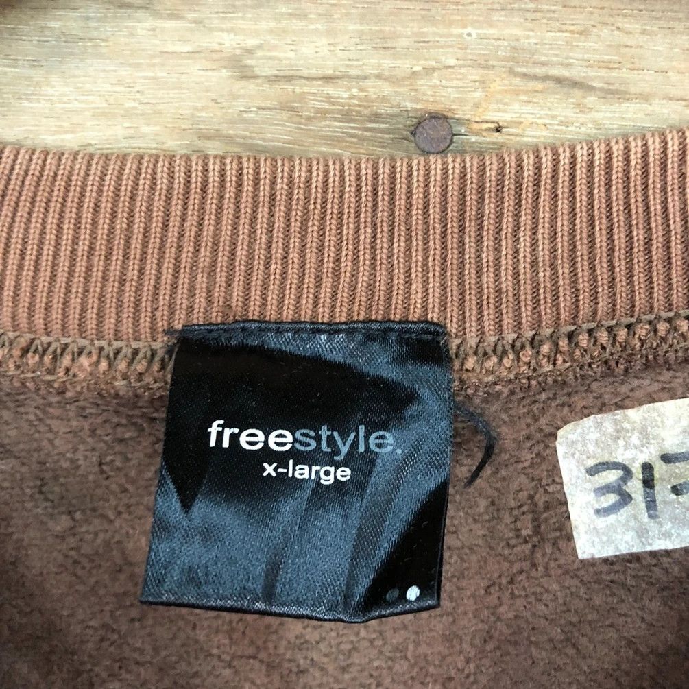 Vintage Free Style Phan Horse faded Brown Sweatshirt #3174 Size US XL / EU 56 / 4 - 4 Thumbnail