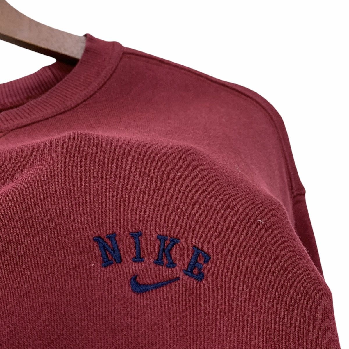 Nike × Vintage Rare! Nike Small Swoosh Crewneck Sweatshirt Size US M / EU 48-50 / 2 - 5 Thumbnail