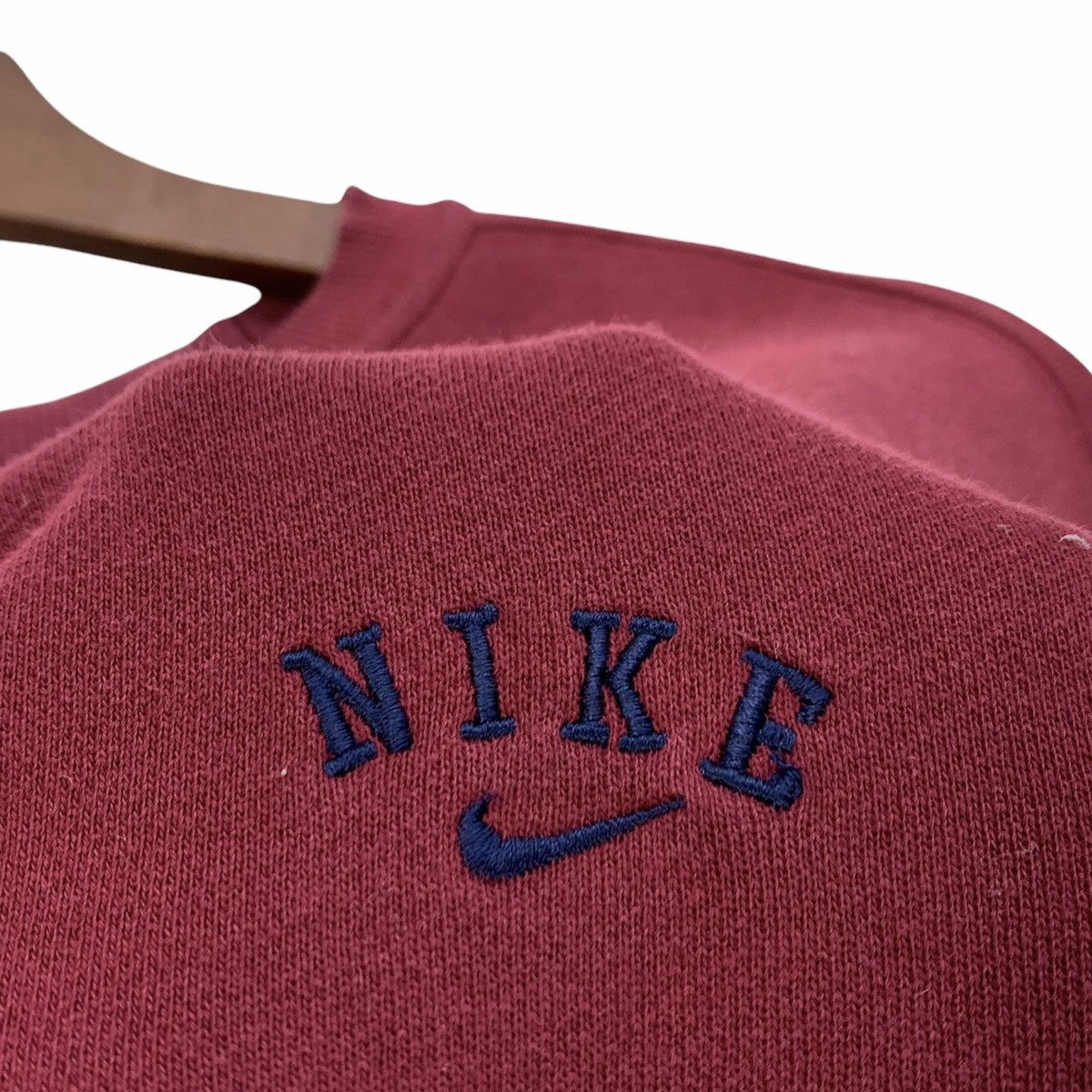 Nike × Vintage Rare! Nike Small Swoosh Crewneck Sweatshirt Size US M / EU 48-50 / 2 - 6 Thumbnail