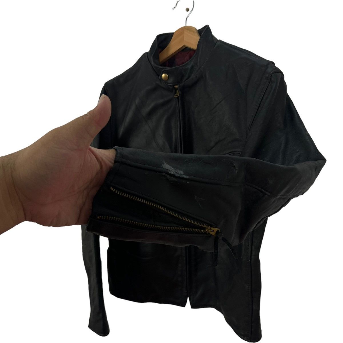 Schott 🔥641XX VTG 60’s SCHOTT PERFECTO GENUINE LEATHER JACKET USA Size US S / EU 44-46 / 1 - 3 Thumbnail