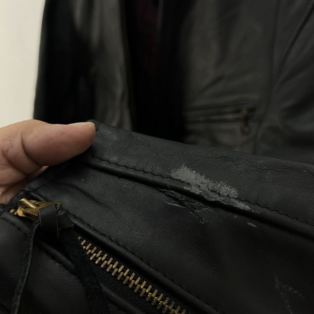 Schott 🔥641XX VTG 60’s SCHOTT PERFECTO GENUINE LEATHER JACKET USA Size US S / EU 44-46 / 1 - 12 Thumbnail