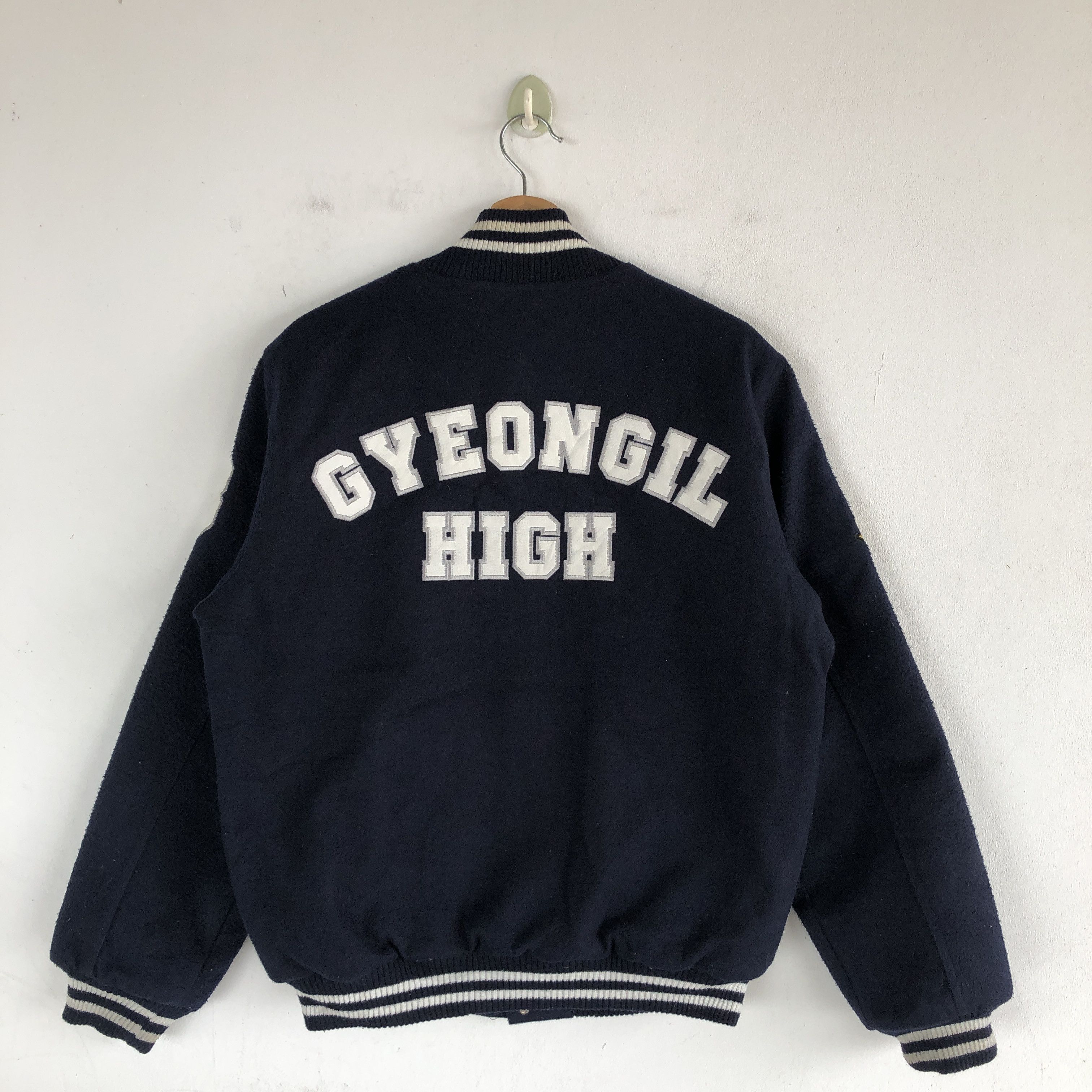 Vintage Gyeongil High School Varsity Jacket Letterman Wool Jacket Size US M / EU 48-50 / 2 - 2 Thumbnail