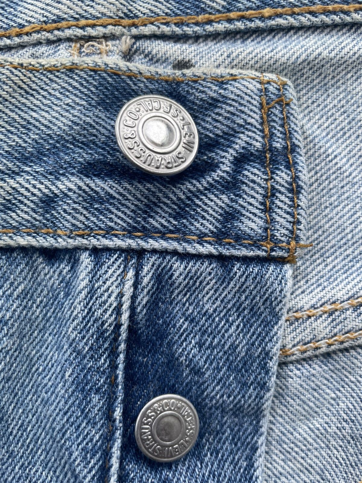 Levi's Vintage Levi’s 501 1993 Usa Aging Faded Wash Size US 40 / EU 56 - 15 Thumbnail