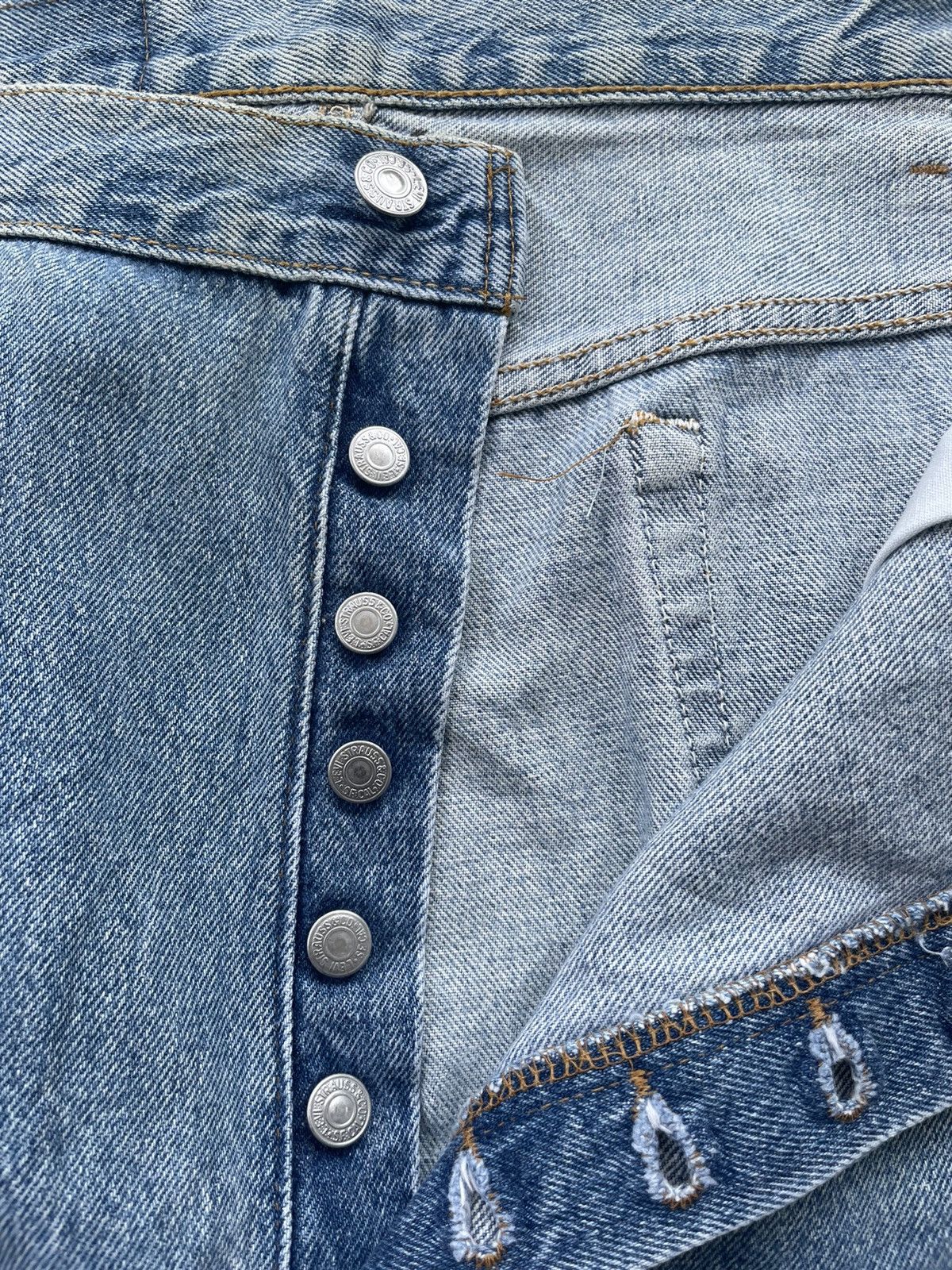 Levi's Vintage Levi’s 501 1993 Usa Aging Faded Wash Size US 40 / EU 56 - 16 Thumbnail