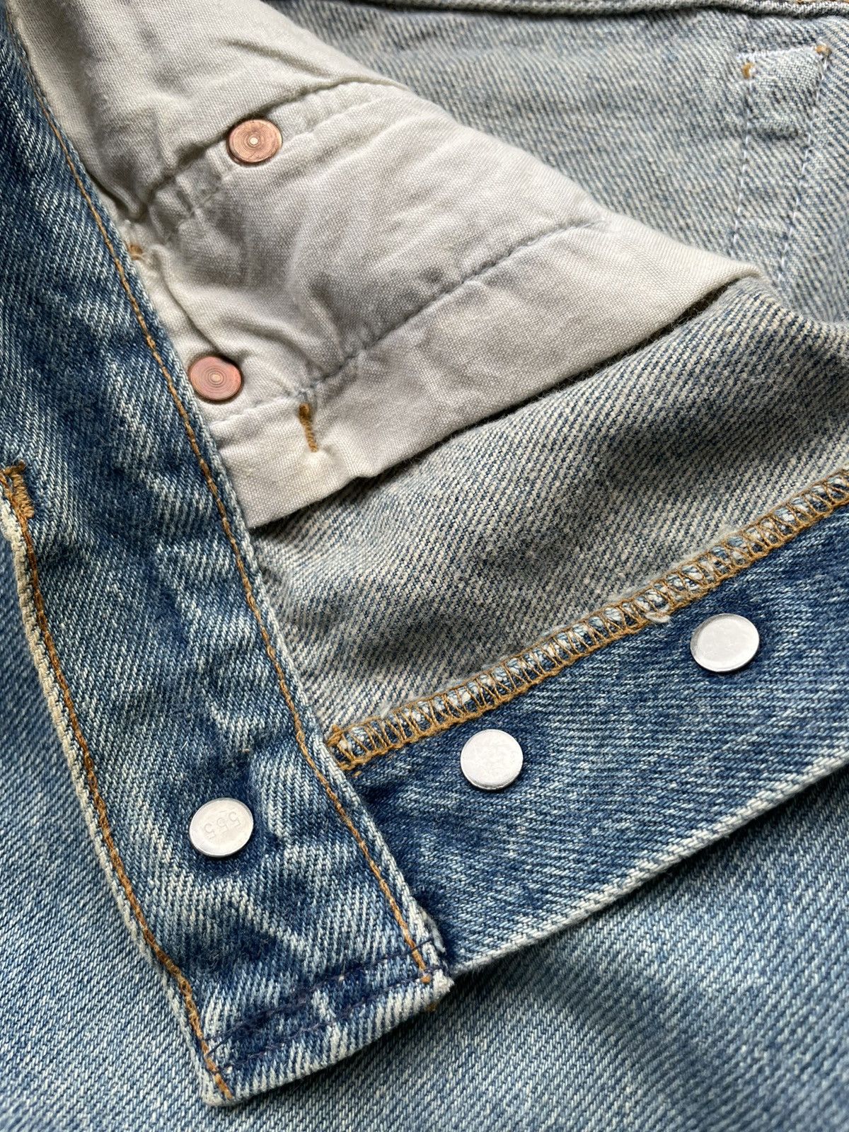 Levi's Vintage Levi’s 501 XX 1992 Usa Aging Faded Wash Denim Size US 30 / EU 46 - 16 Thumbnail