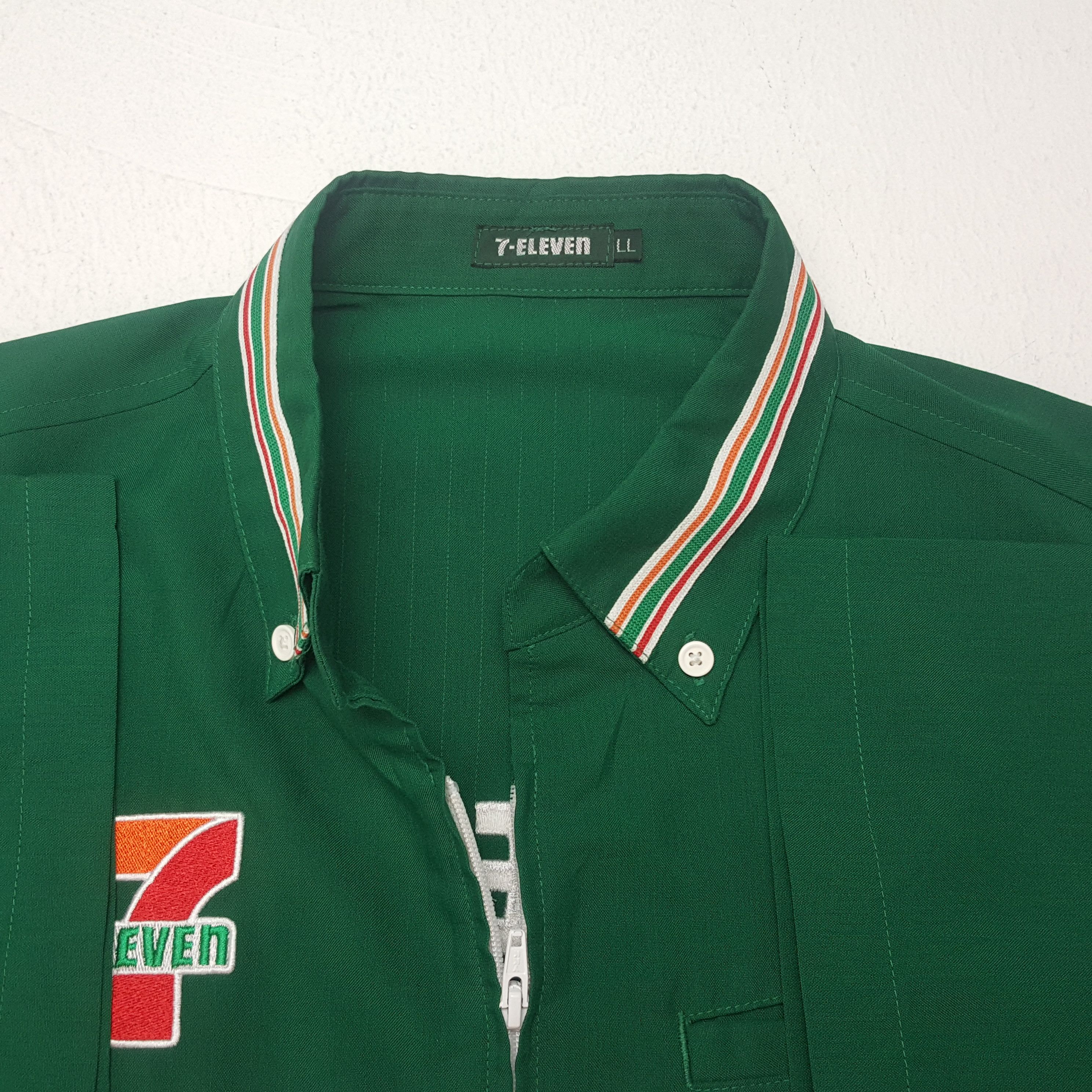 Japanese Brand × Vintage 7 ELEVEN Streetwear Workwear Japanese Style Shirt Size US XL / EU 56 / 4 - 6 Thumbnail