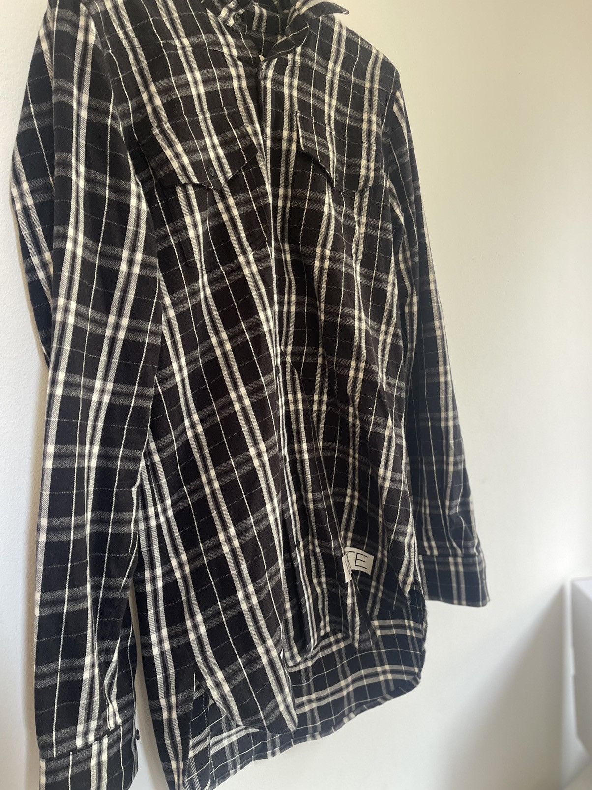 Off-White Off white flannel Size US M / EU 48-50 / 2 - 10 Thumbnail