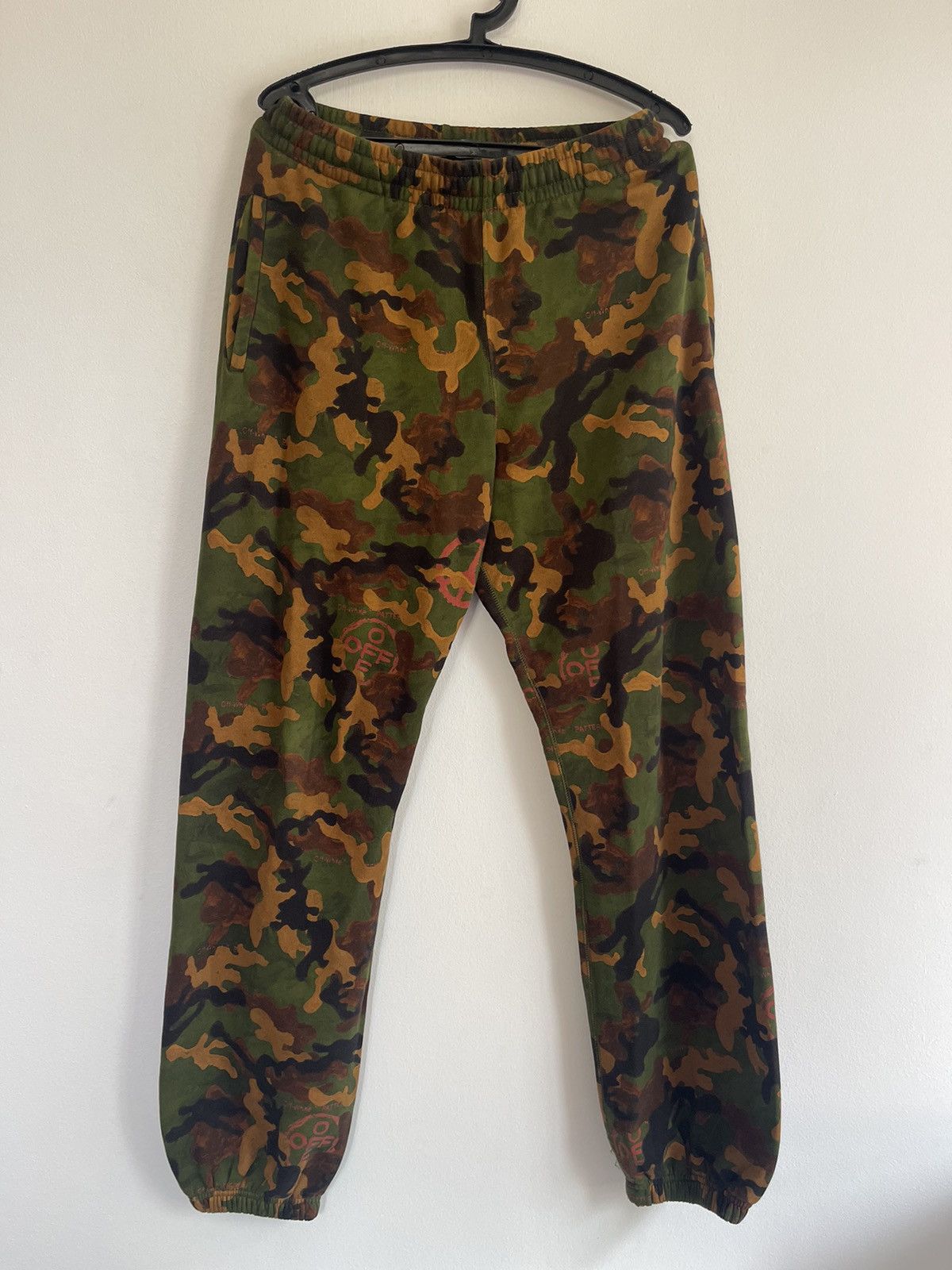 Off-White Off white camouflage pants Size US 32 / EU 48 - 1 Thumbnail