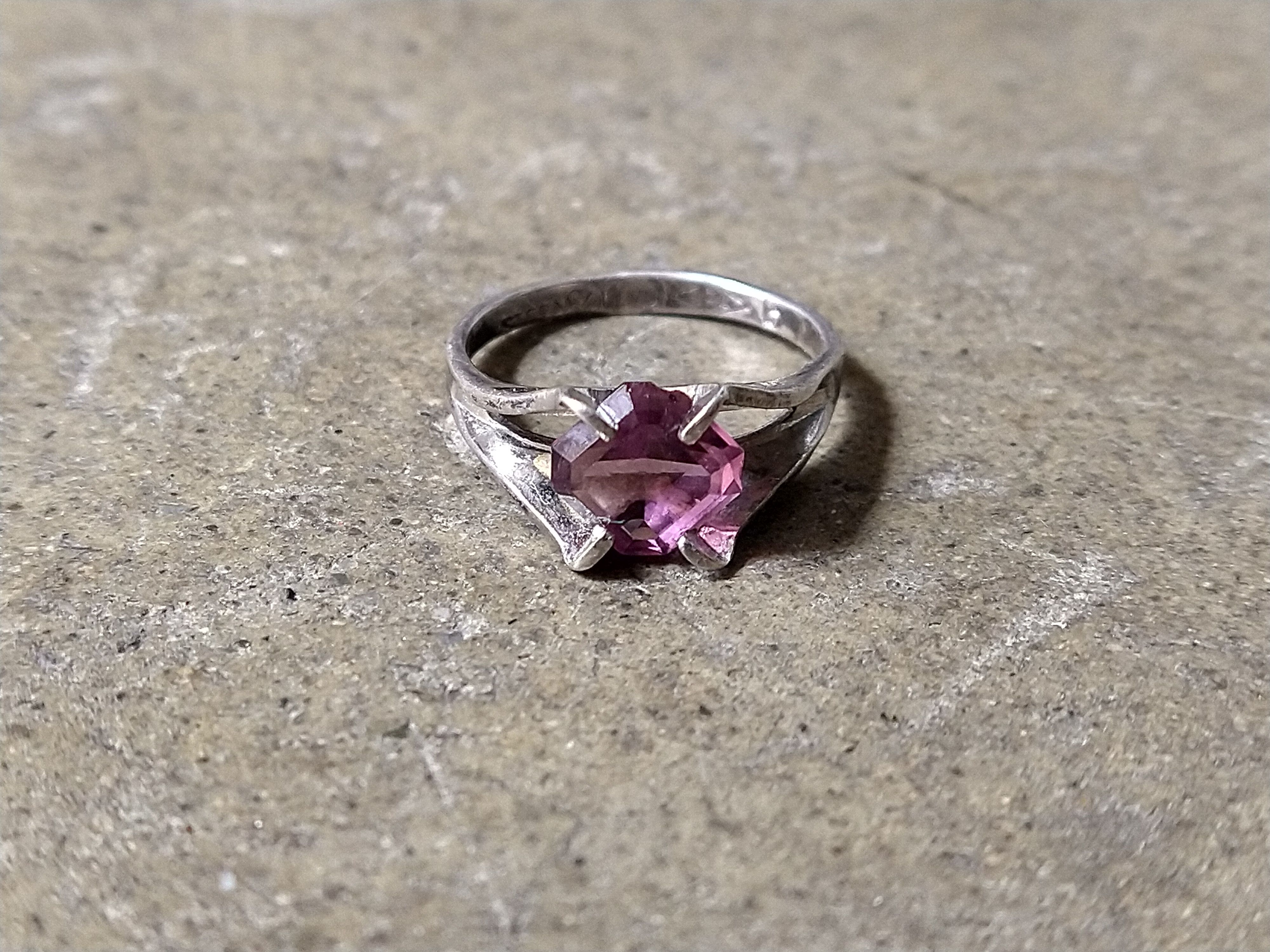 Jewelry × Sterling Silver × Vintage Vintage Sterling Silver Ring Size 5.75 Purple Glass Square Size ONE SIZE - 4 Thumbnail