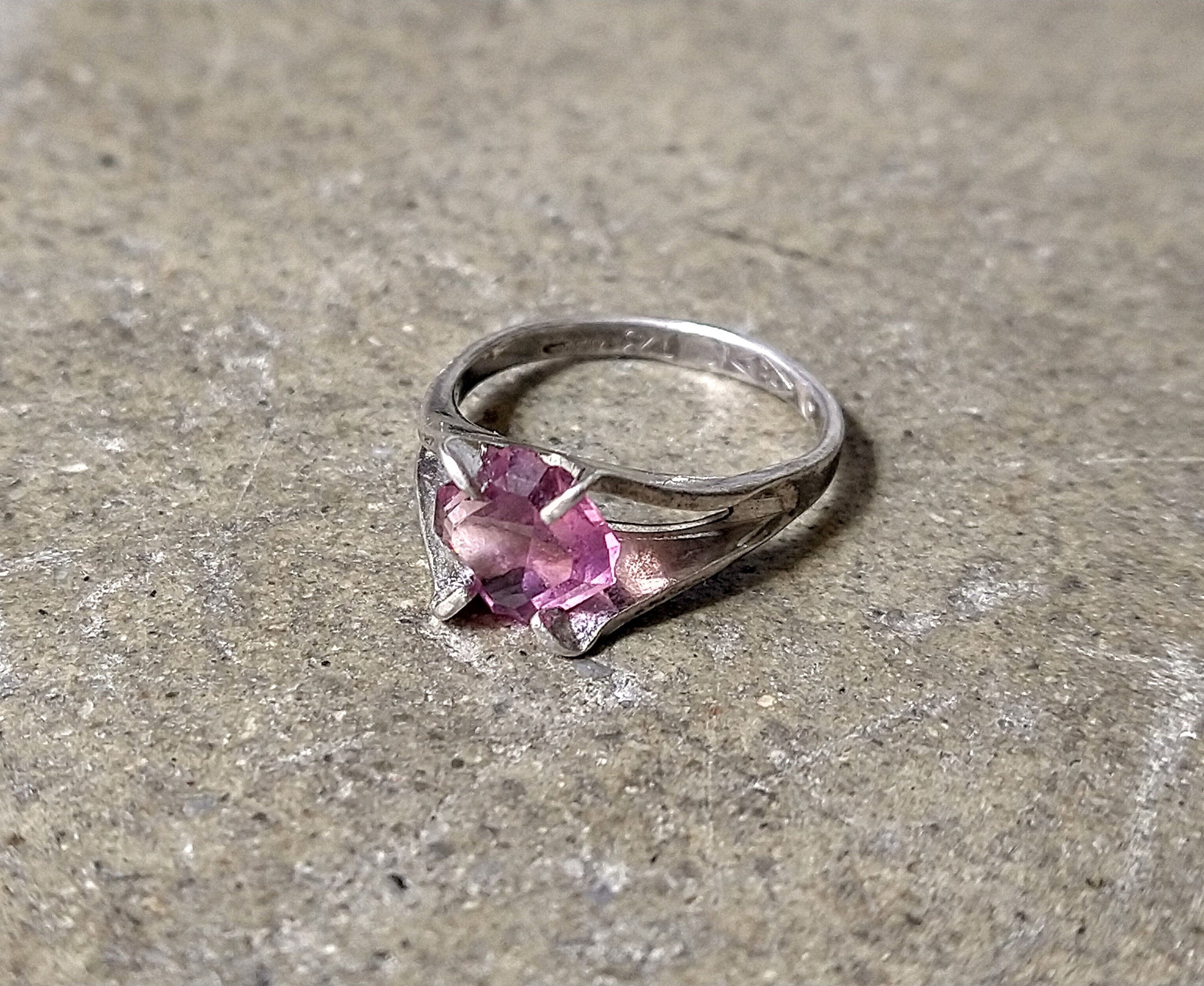 Jewelry x Sterling Silver Vintage Sterling Silver Ring Size 5.75 Purple Glass Square, Women's