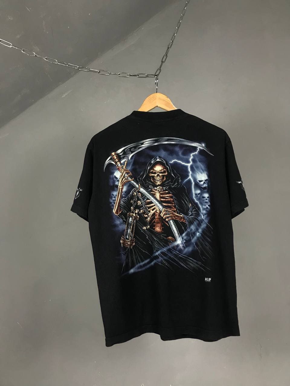 Vintage Skulls vintage rock overprinted tee Size US L / EU 52-54 / 3 - 8 Thumbnail