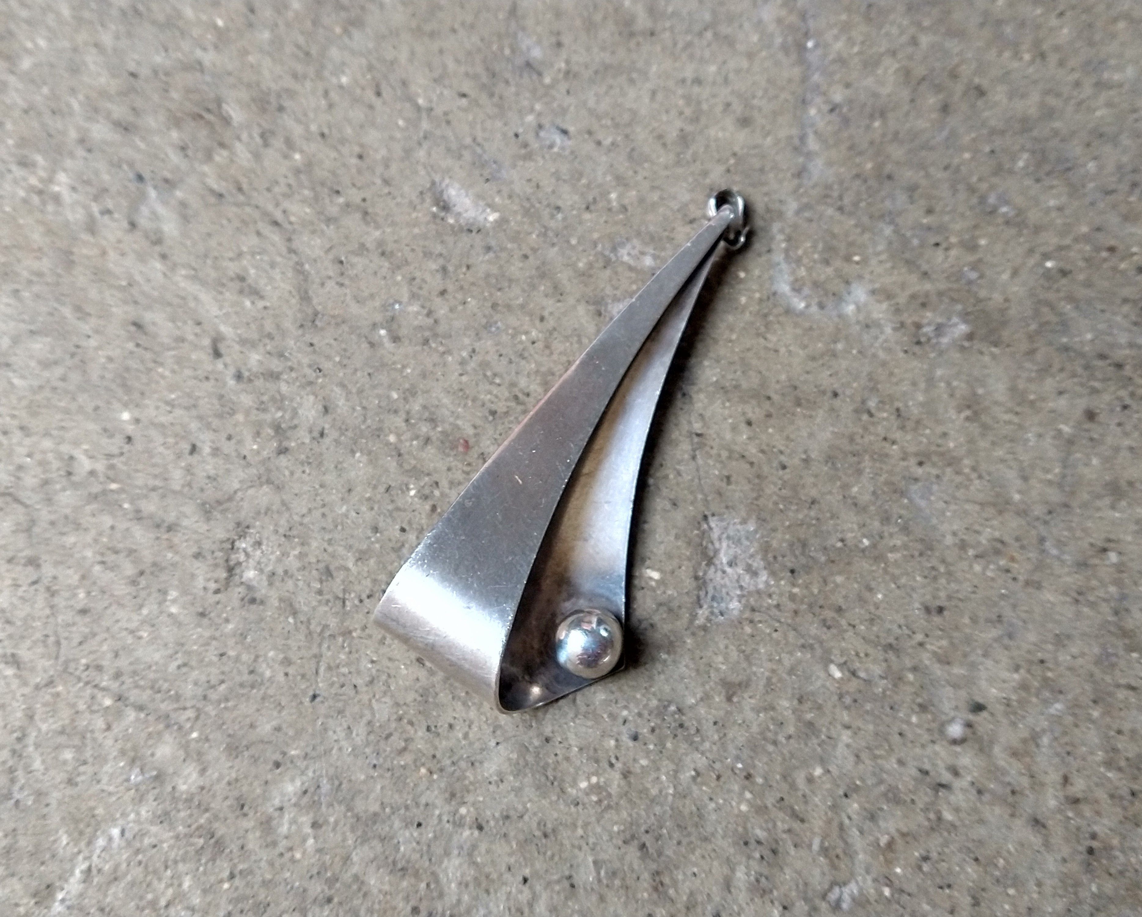 Avant Garde x Jewelry Vintage Sterling Silver Pendant Mid Century Modern 2", Men's