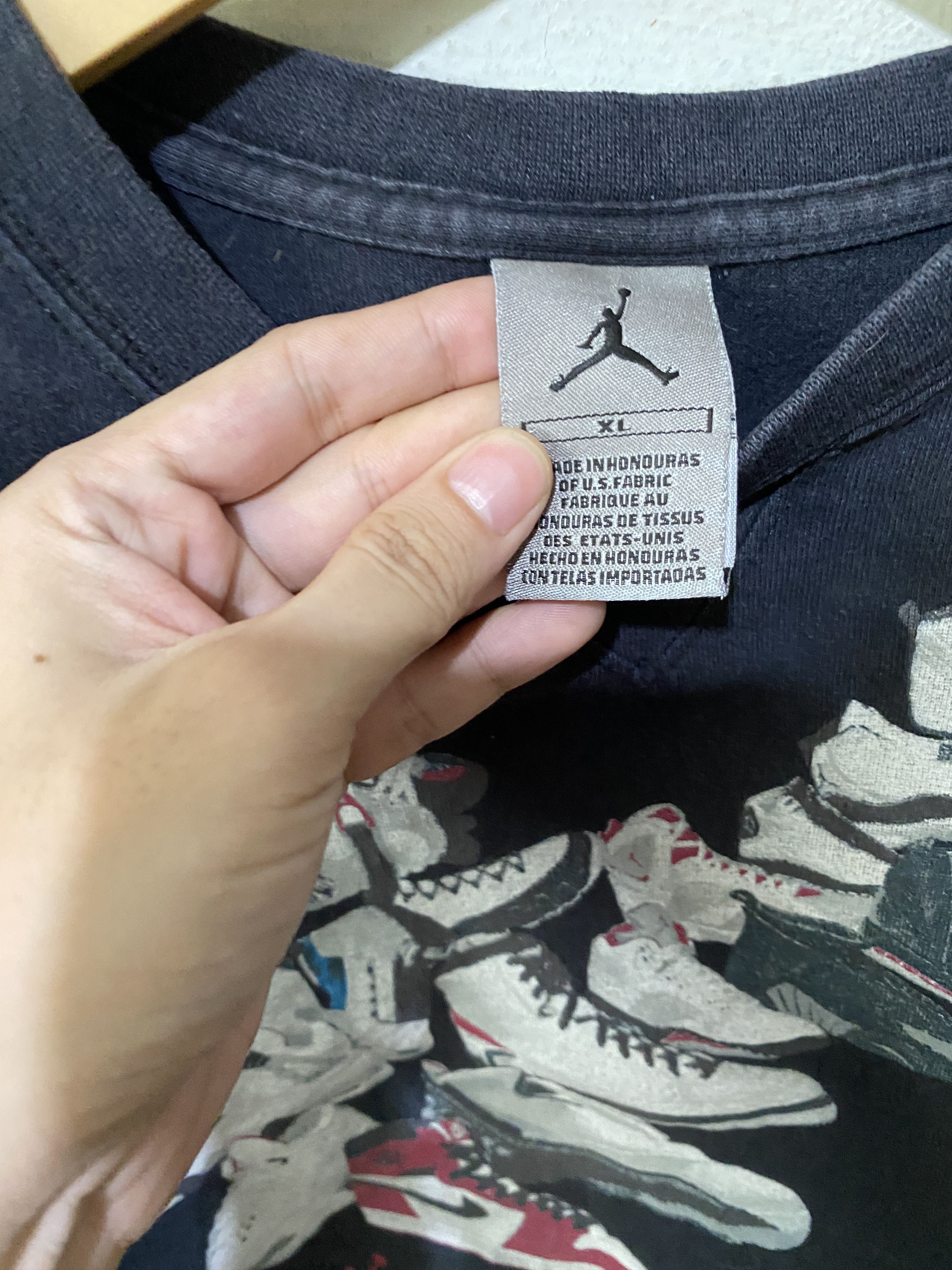 Jordan Brand × Nike Air Jordan T-shirt Size US XL / EU 56 / 4 - 4 Thumbnail