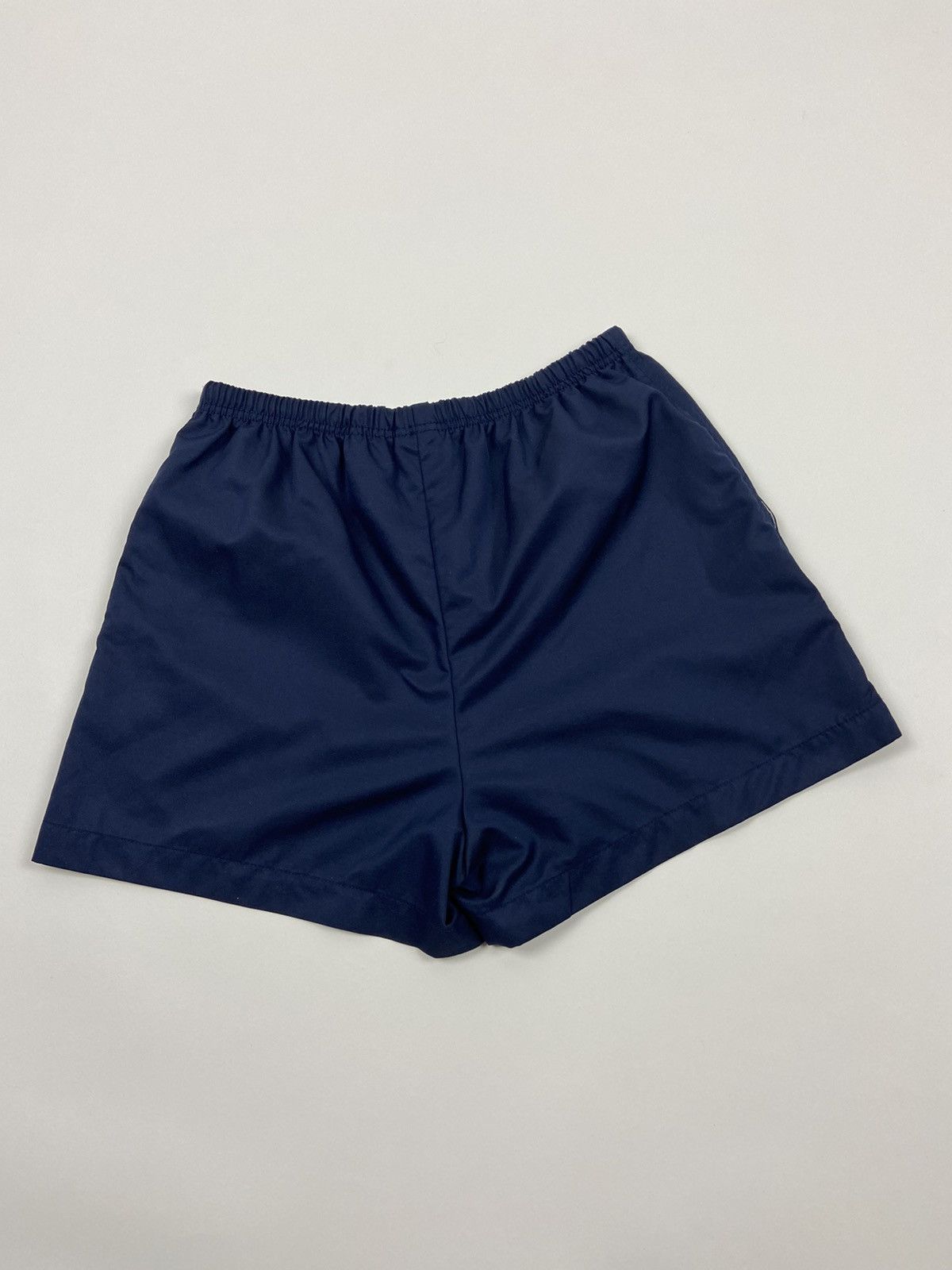 Nike Vintage Nike Court Shorts Size 26" / US 2 / IT 38 - 4 Thumbnail