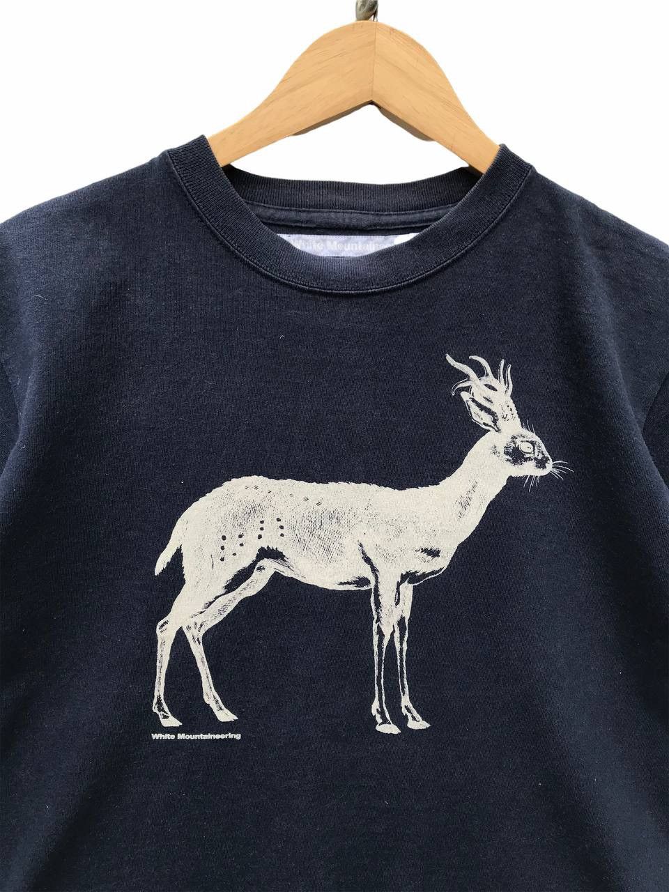 White Mountaineering White Mountaineering Dark Blue Deer Tee Size US M / EU 48-50 / 2 - 2 Thumbnail
