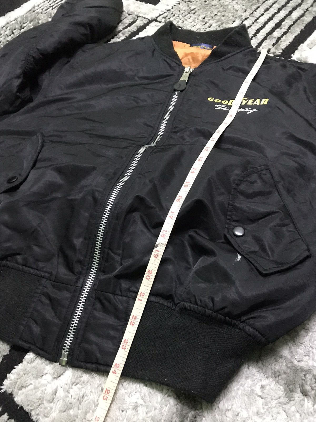 Sports Specialties Good year bomber jacket Size US L / EU 52-54 / 3 - 9 Thumbnail