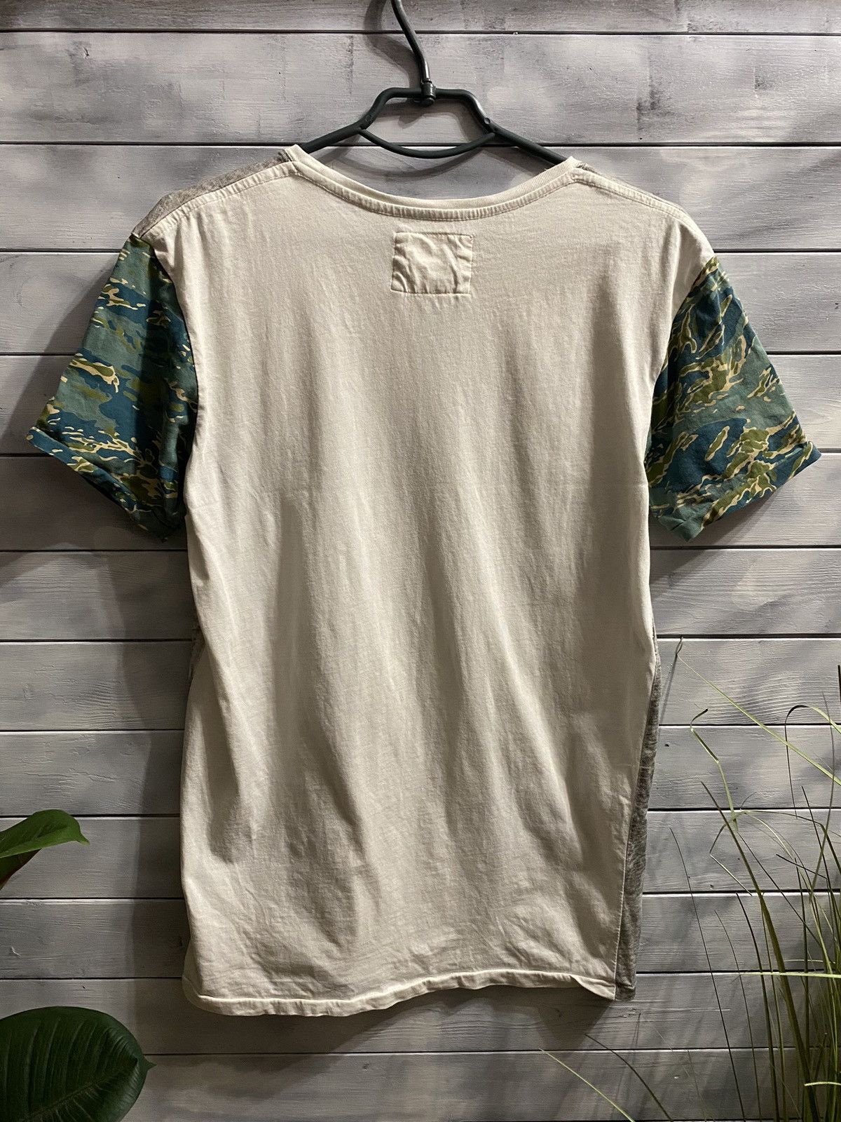 Vintage Rare Skate T-Shirt Worn By. Y2K style. Size US S / EU 44-46 / 1 - 10 Thumbnail