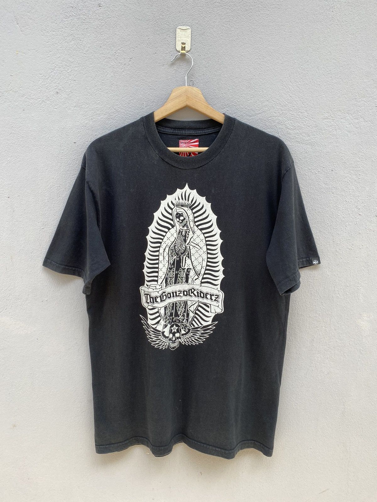 The GONZO SURF x Virgin Mary Skeleton RARE Graphics Tee