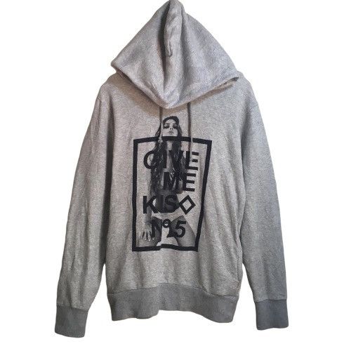 Japanese Brand Japanese Brand Vanquish Big Logo Hoodie Streetwear Size US M / EU 48-50 / 2 - 1 Thumbnail