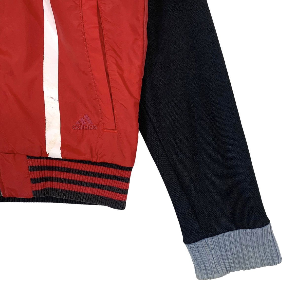 Adidas Vintage Adidas Rosso Neri A.C Milan Soccer Light Jacket / S Size US S / EU 44-46 / 1 - 6 Thumbnail