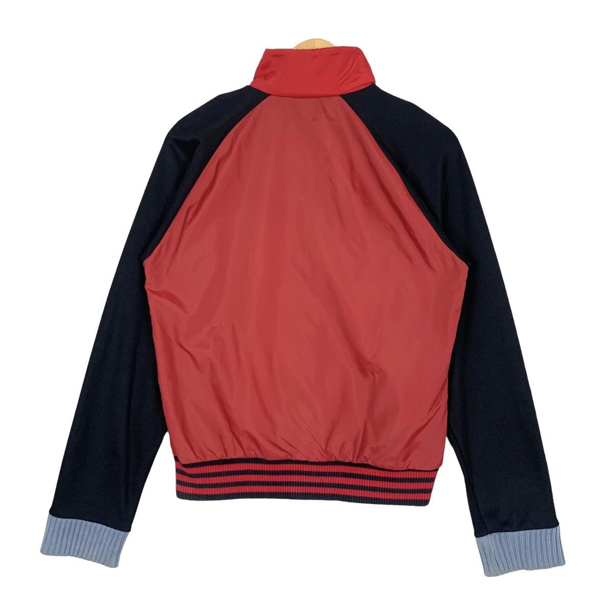 Adidas Vintage Adidas Rosso Neri A.C Milan Soccer Light Jacket / S Size US S / EU 44-46 / 1 - 7 Thumbnail