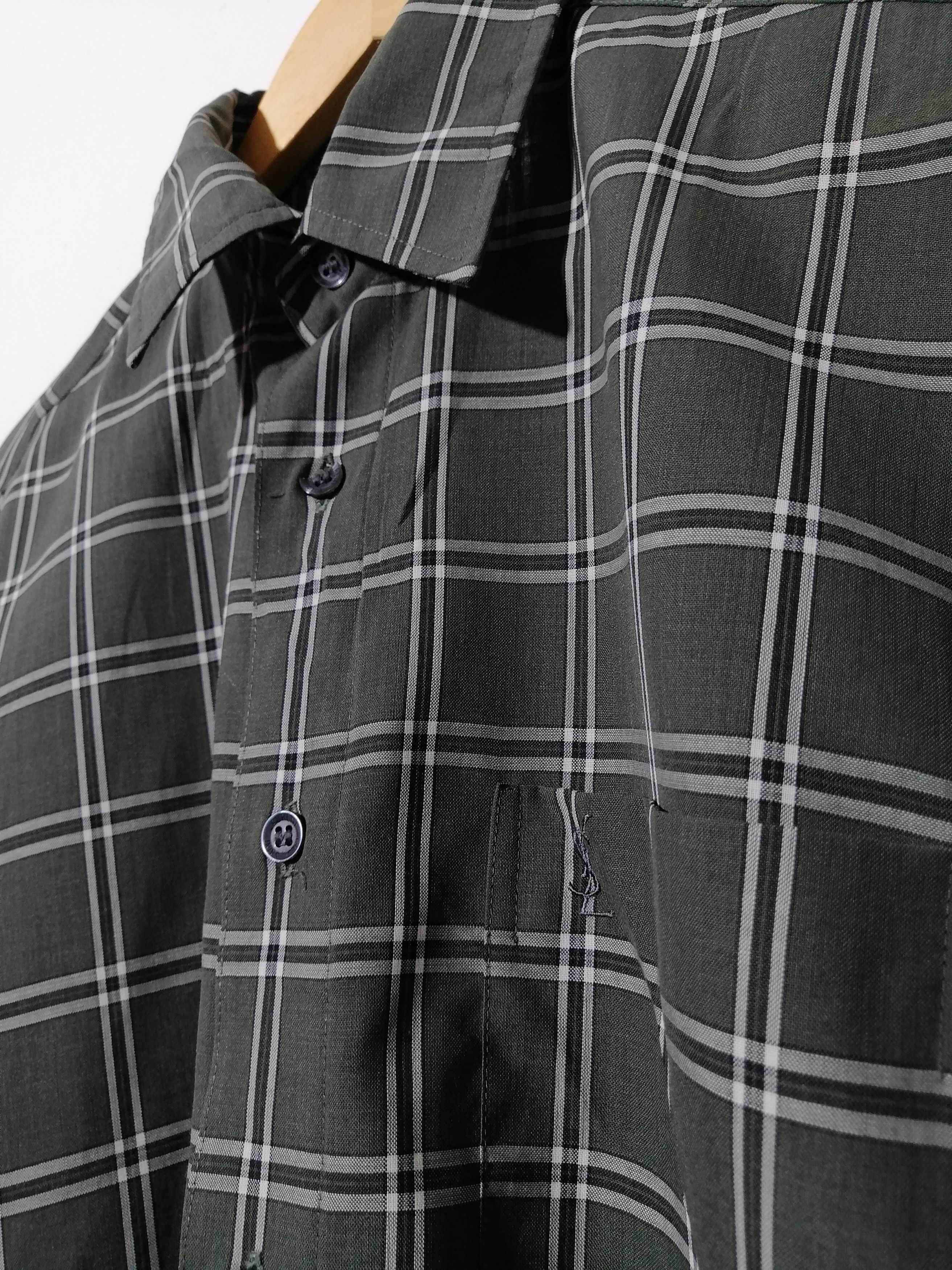 Yves Saint Laurent Yves Saint Laurent Button Ups Shirt Size US M / EU 48-50 / 2 - 2 Thumbnail